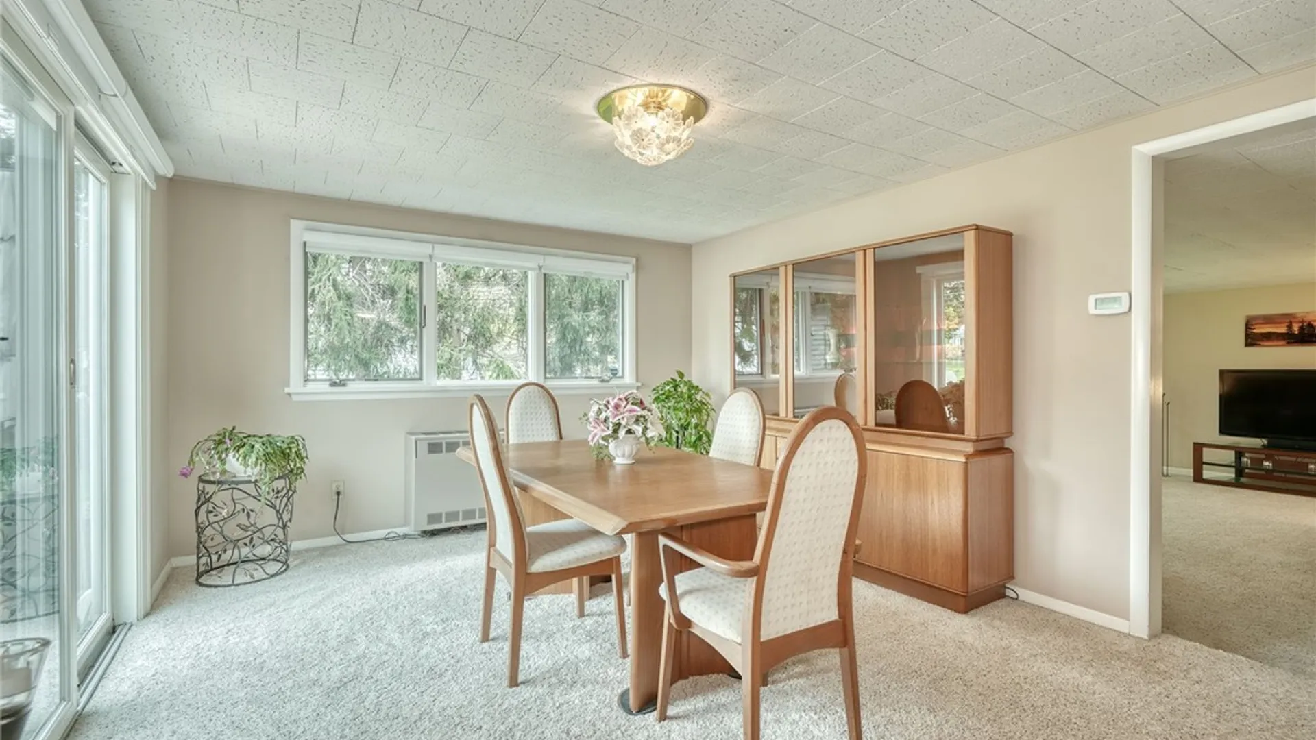Property at 513 Glenview Court, Webster, NY 14580 15
