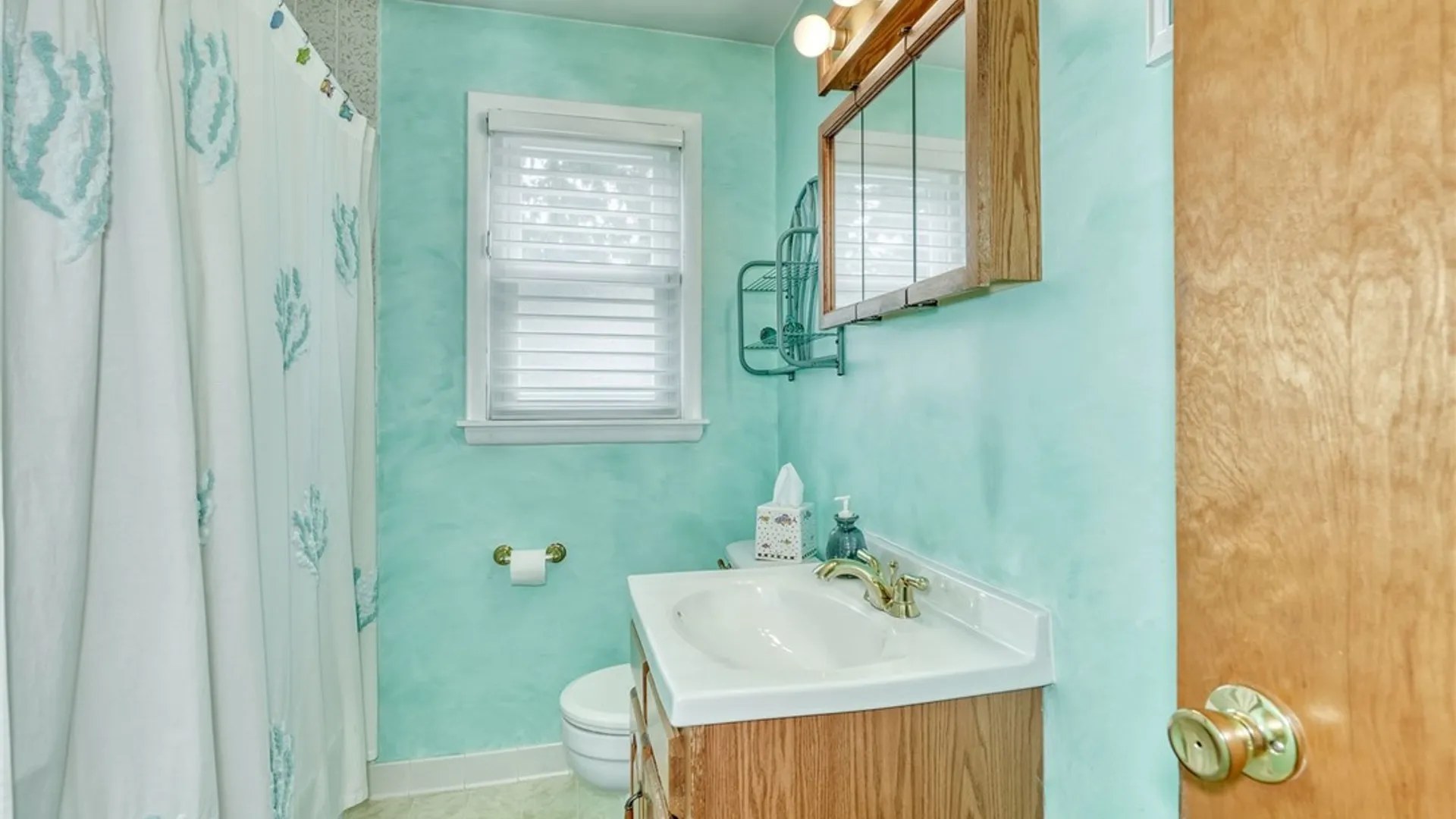 Property at 513 Glenview Court, Webster, NY 14580 33
