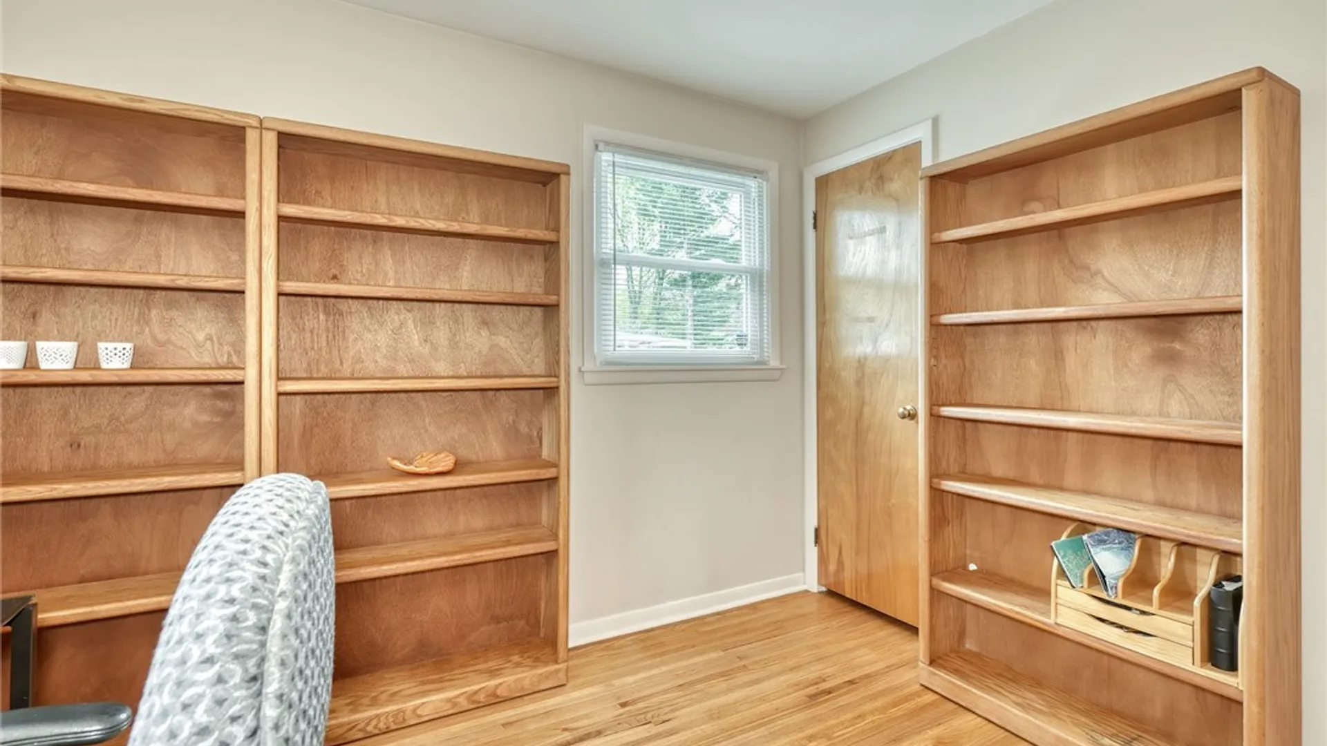 Property at 513 Glenview Court, Webster, NY 14580 35