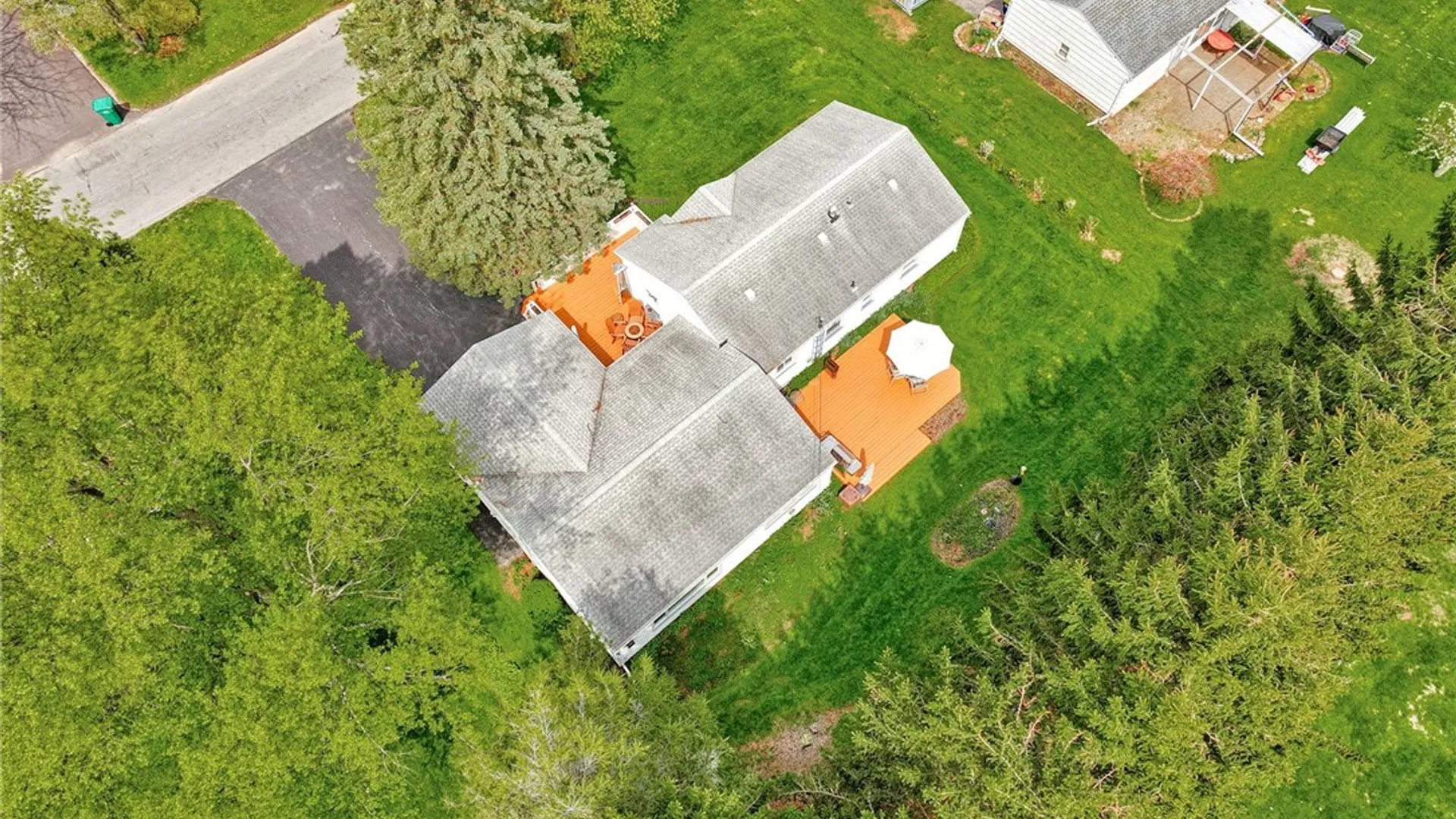 Property at 513 Glenview Court, Webster, NY 14580 40