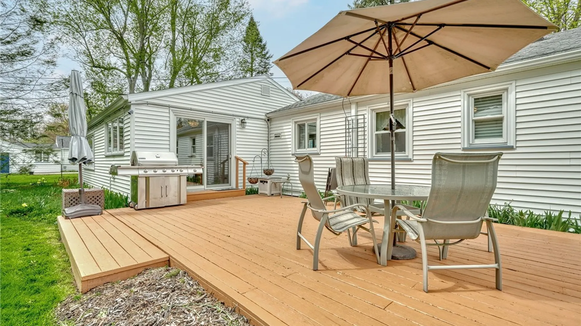 Property at 513 Glenview Court, Webster, NY 14580 43