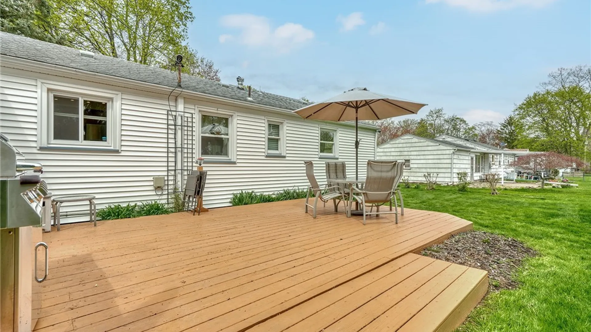 Property at 513 Glenview Court, Webster, NY 14580 44