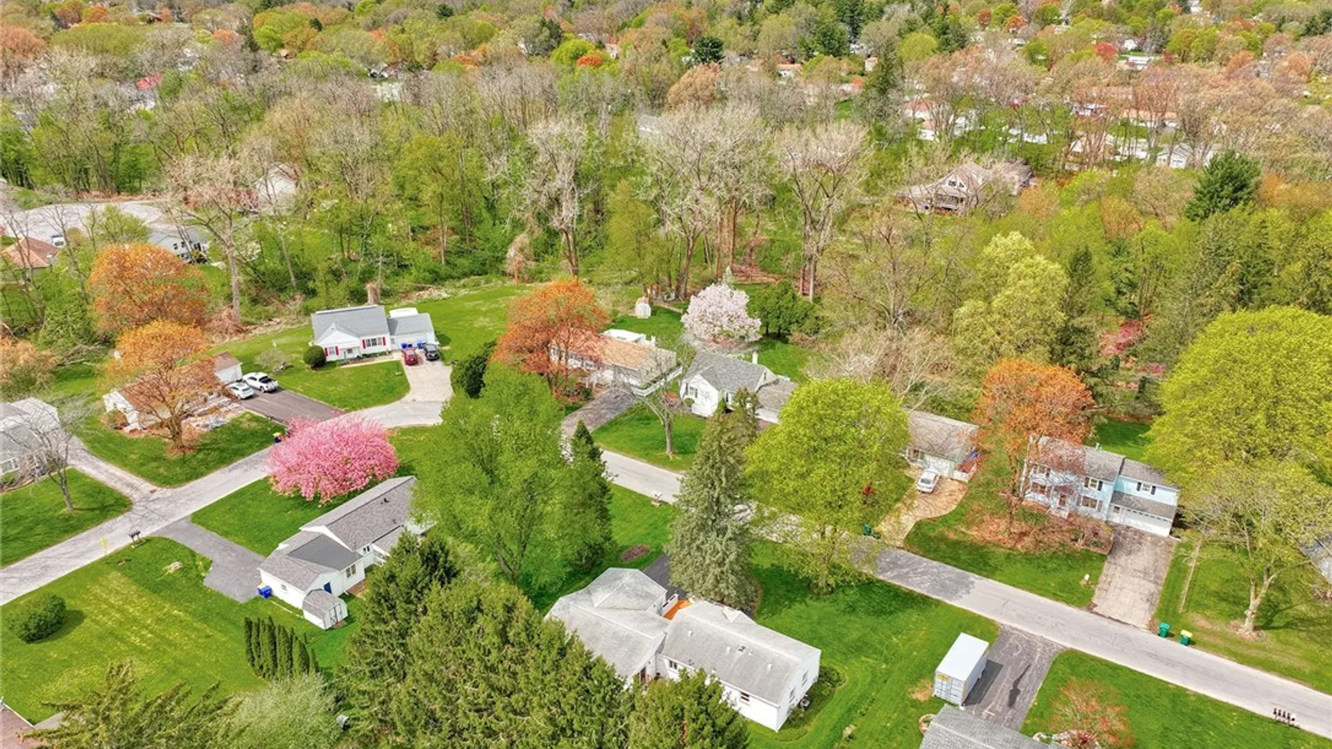 Property at 513 Glenview Court, Webster, NY 14580 46