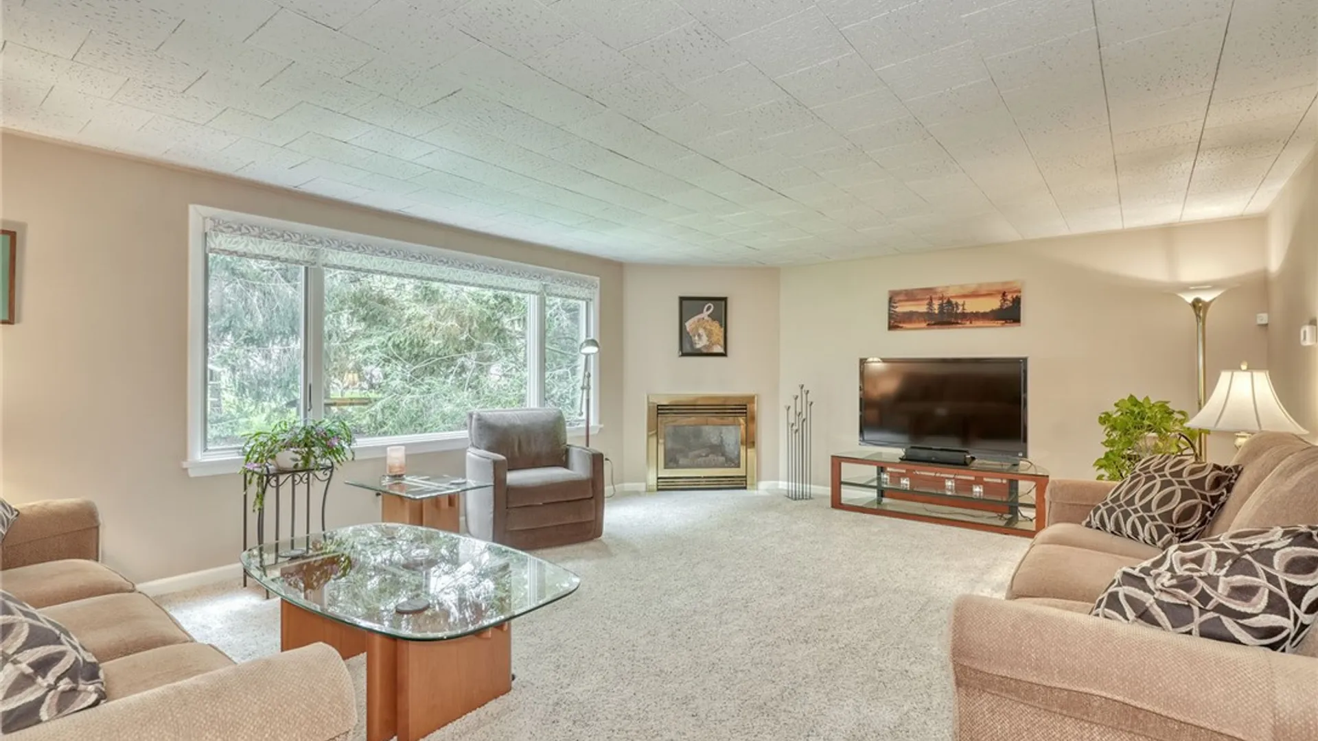 Property at 513 Glenview Court, Webster, NY 14580 9