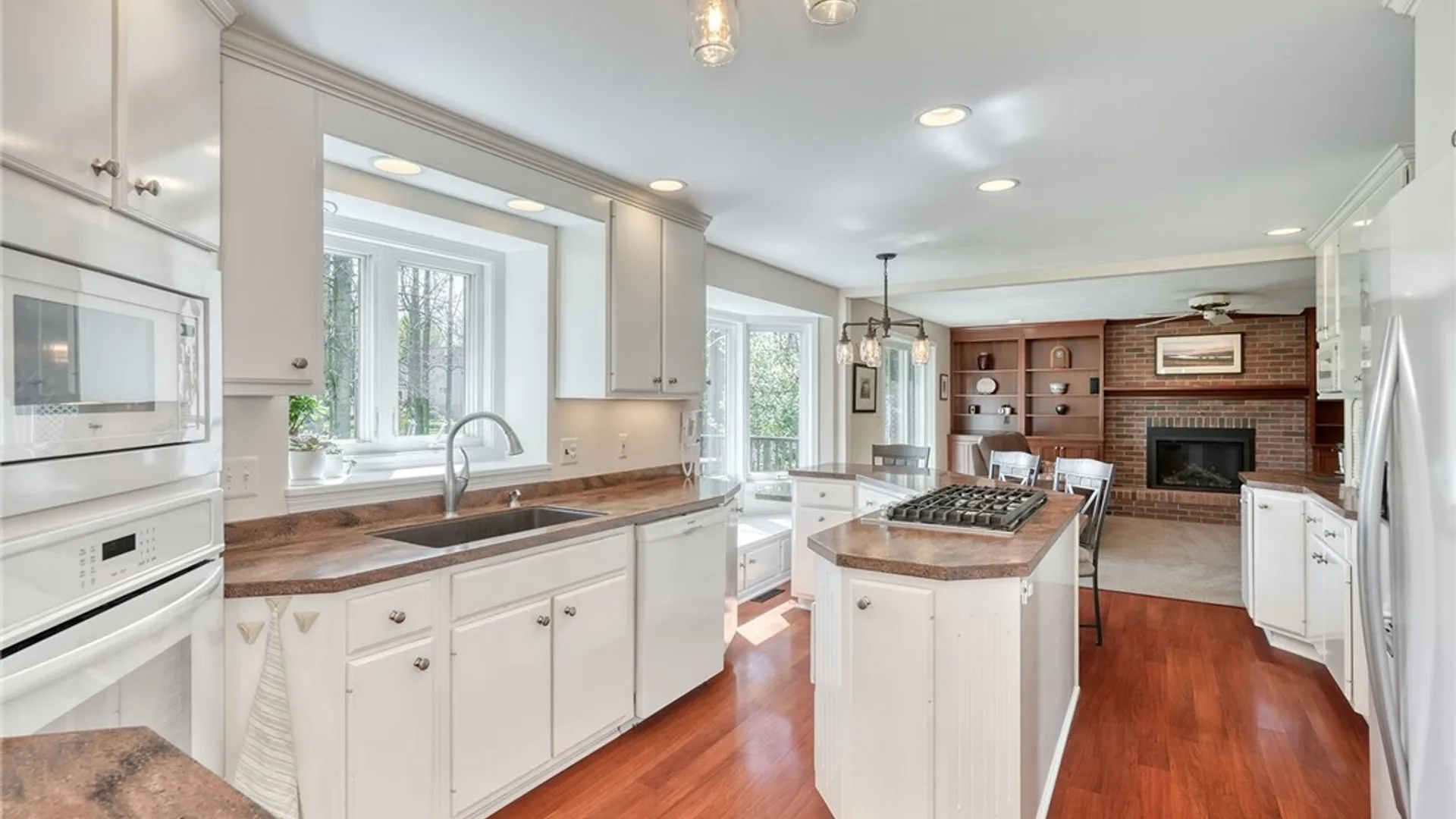 Property at 102 Jackson Road Extension, Penfield, NY 14526 2