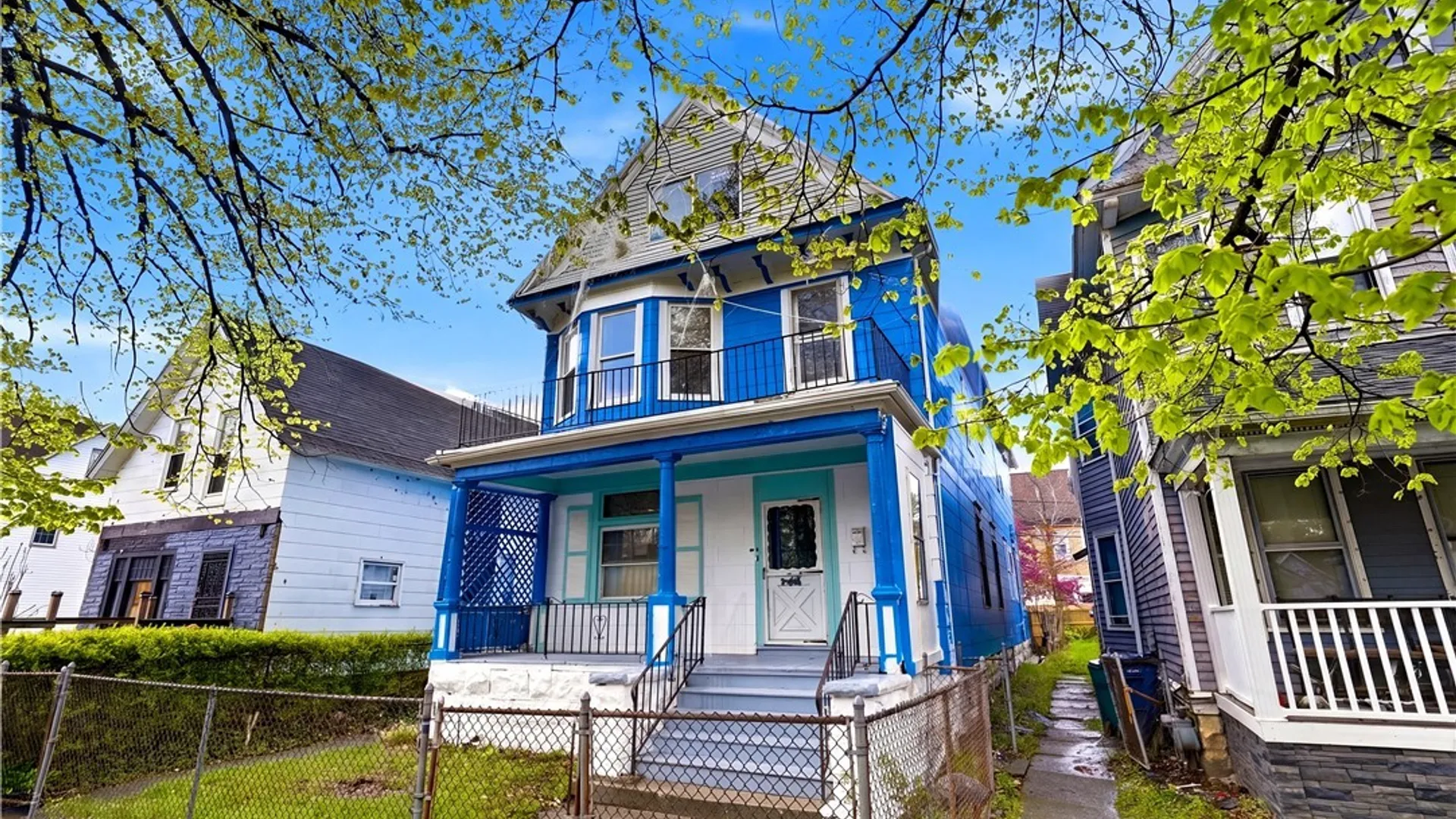 Property at 375 Glenwood Avenue, Buffalo, NY 14208 3