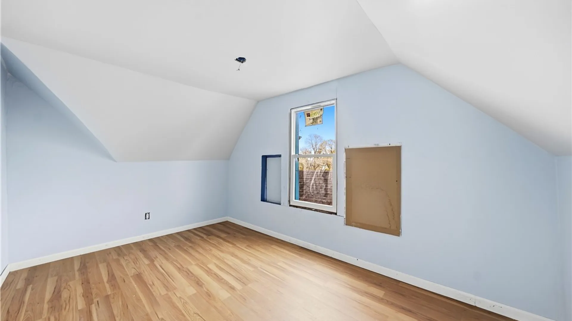 Property at 375 Glenwood Avenue, Buffalo, NY 14208 32