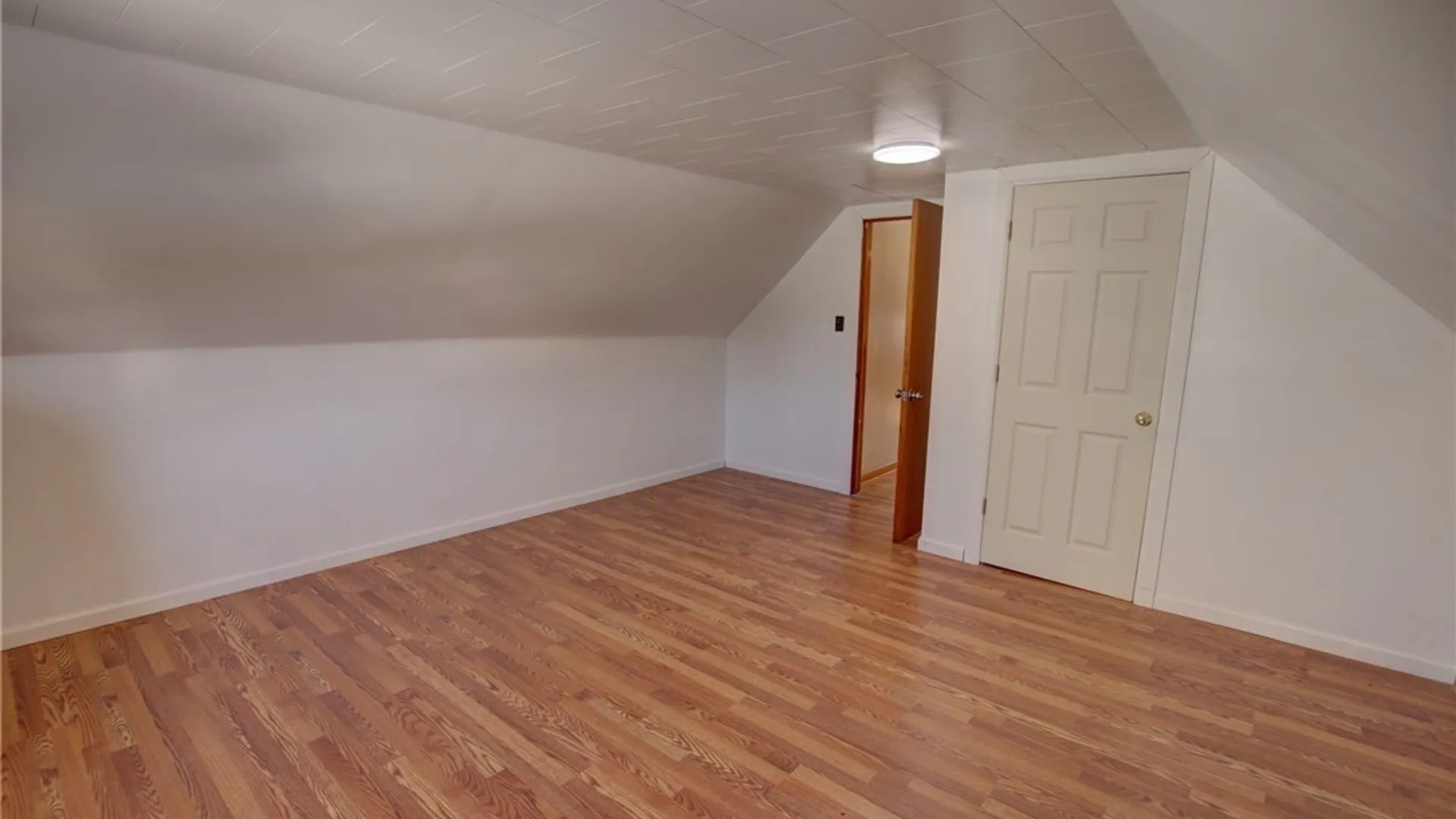 Property at 79 Martin Road, Lackawanna, NY 14218 12