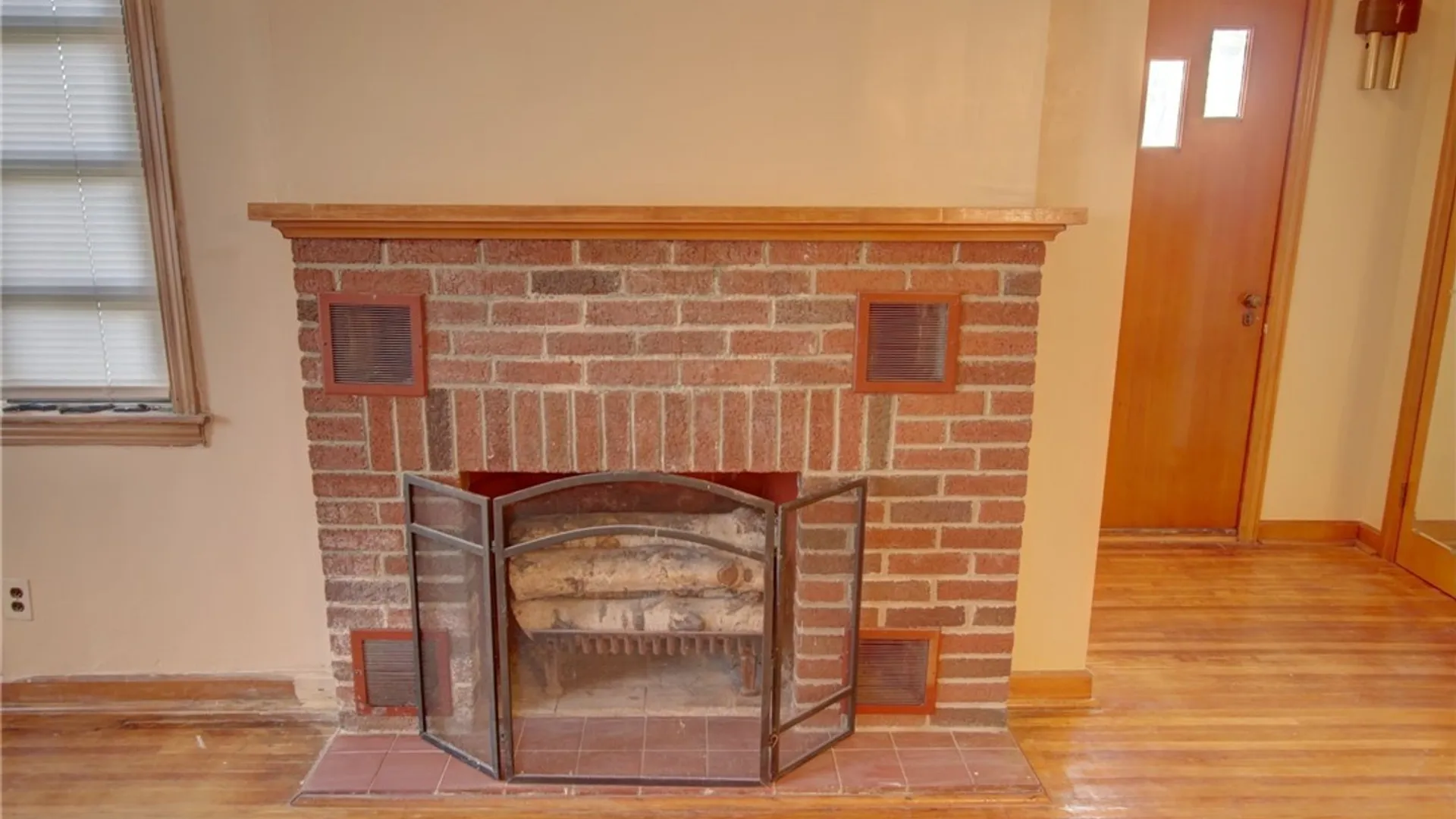 Property at 79 Martin Road, Lackawanna, NY 14218 7