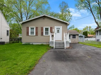 Property at 416 Richfield Boulevard, Salina, NY 13211