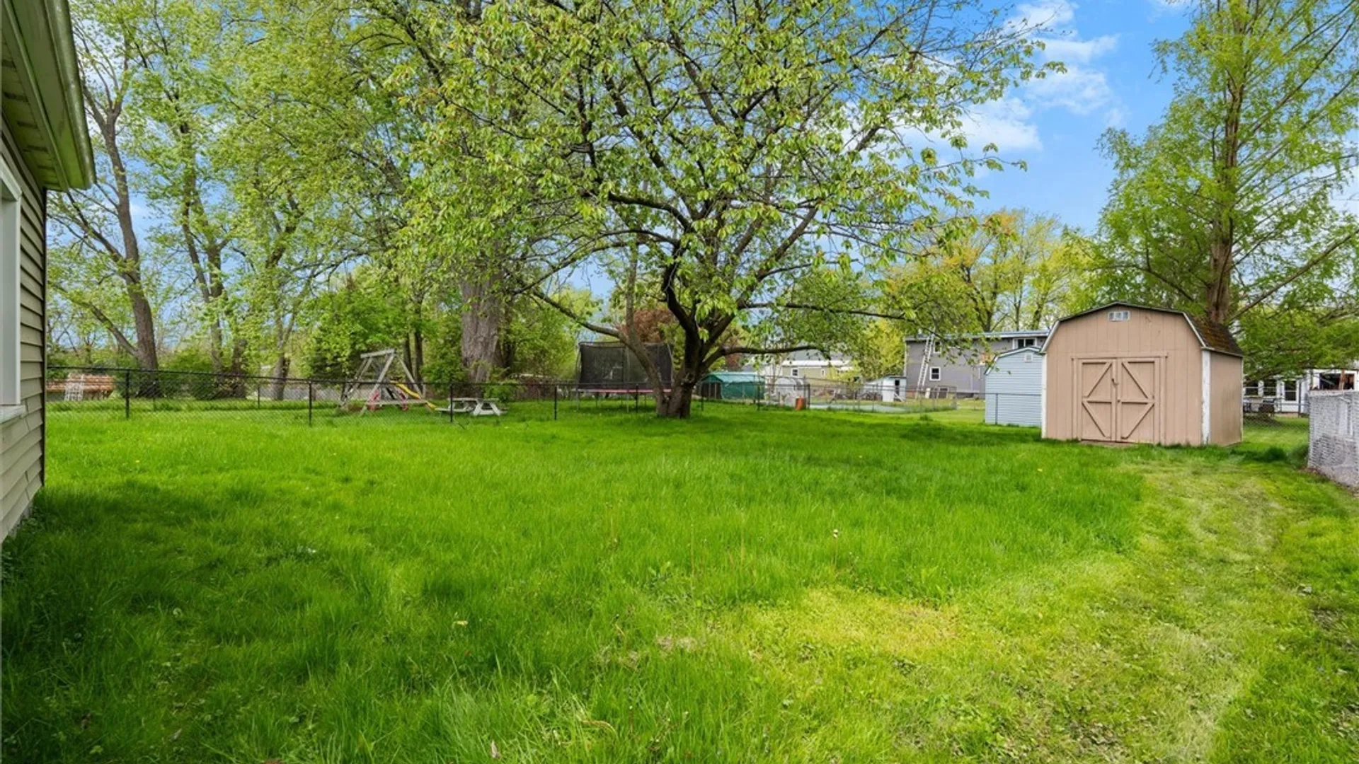 Property at 416 Richfield Boulevard, Salina, NY 13211 31