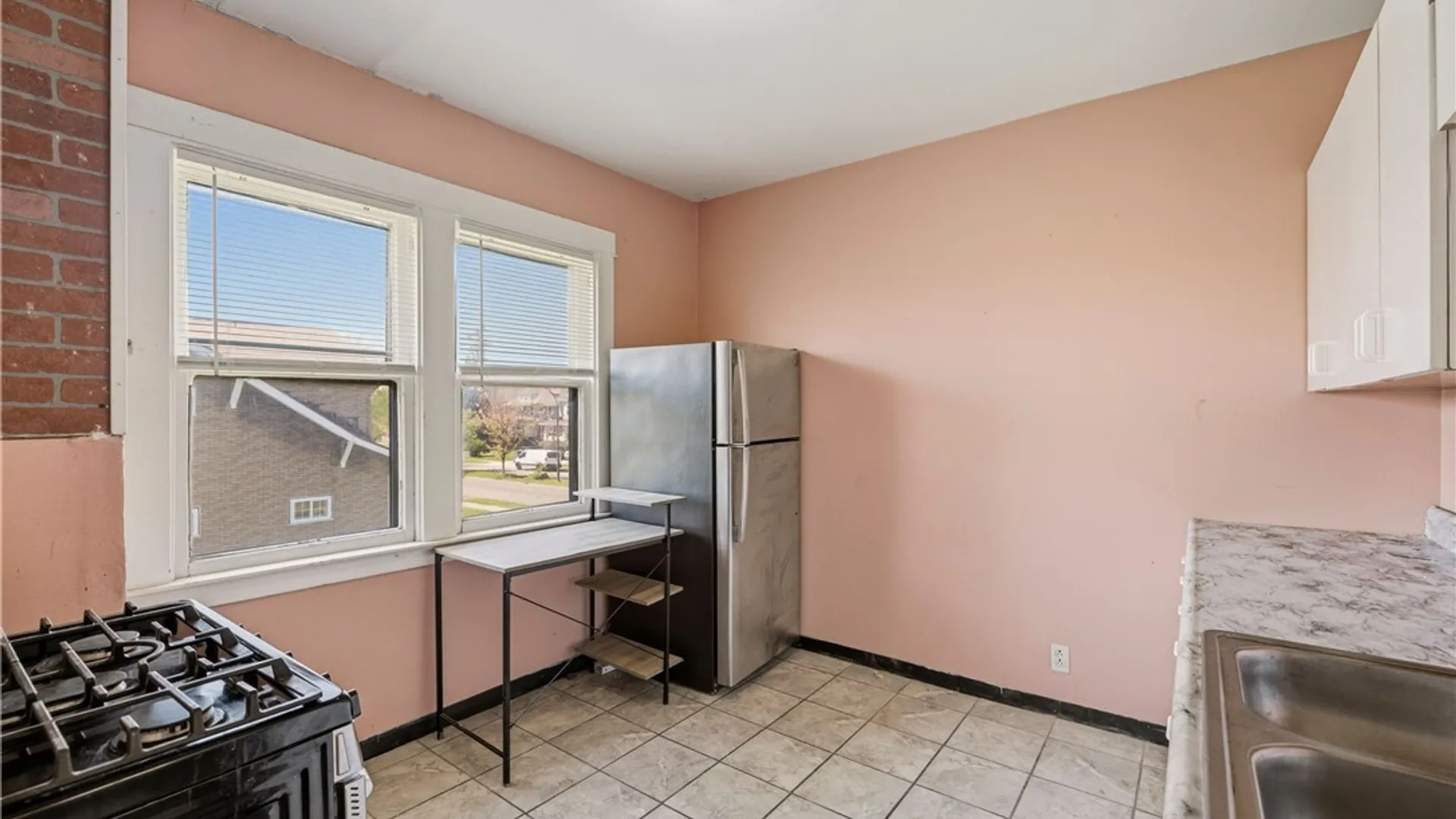 Property at 263 Minnesota Avenue, Buffalo, NY 14215 7