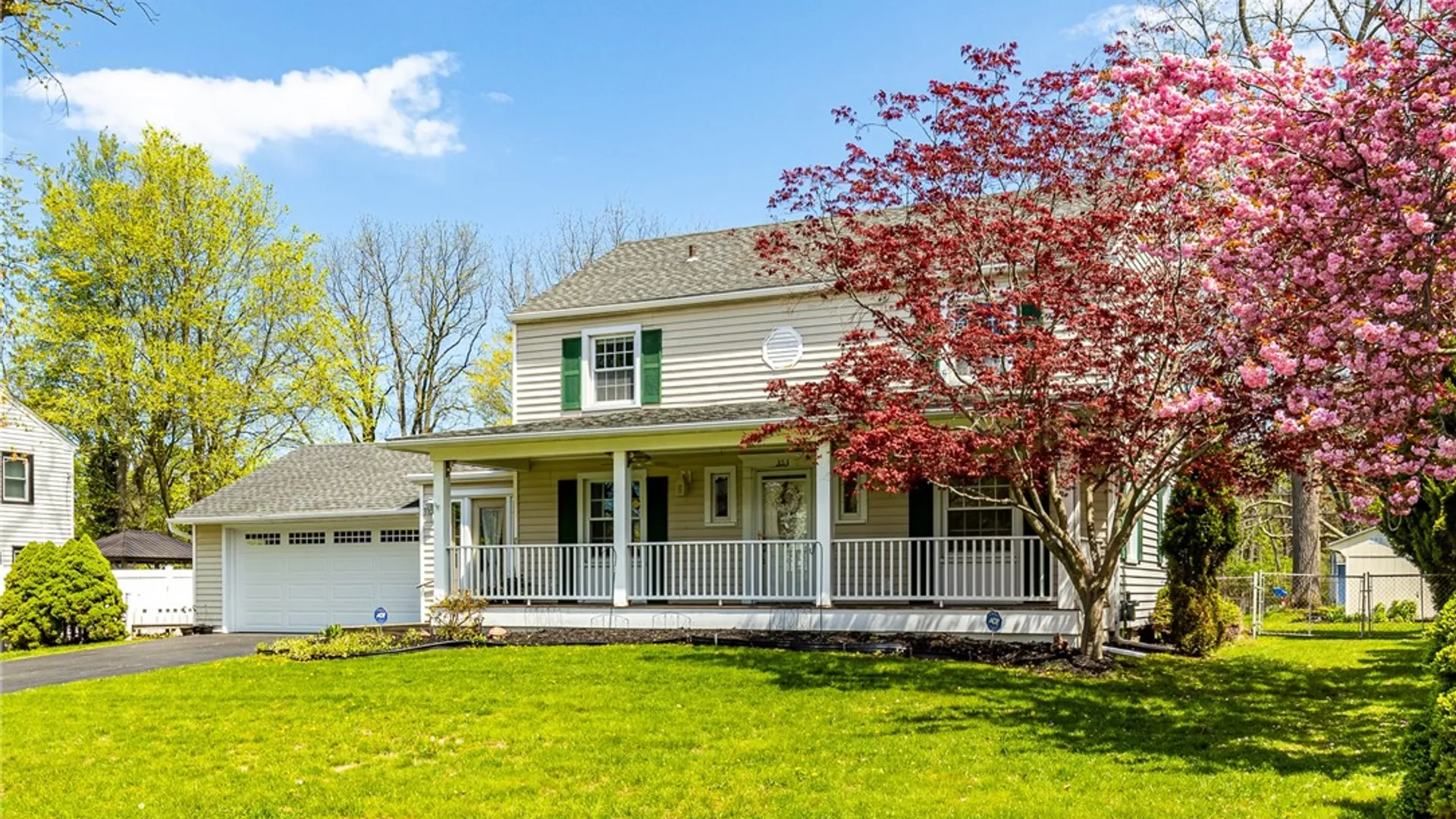Property at 353 Pinecrest Drive, Irondequoit, NY 14617 2