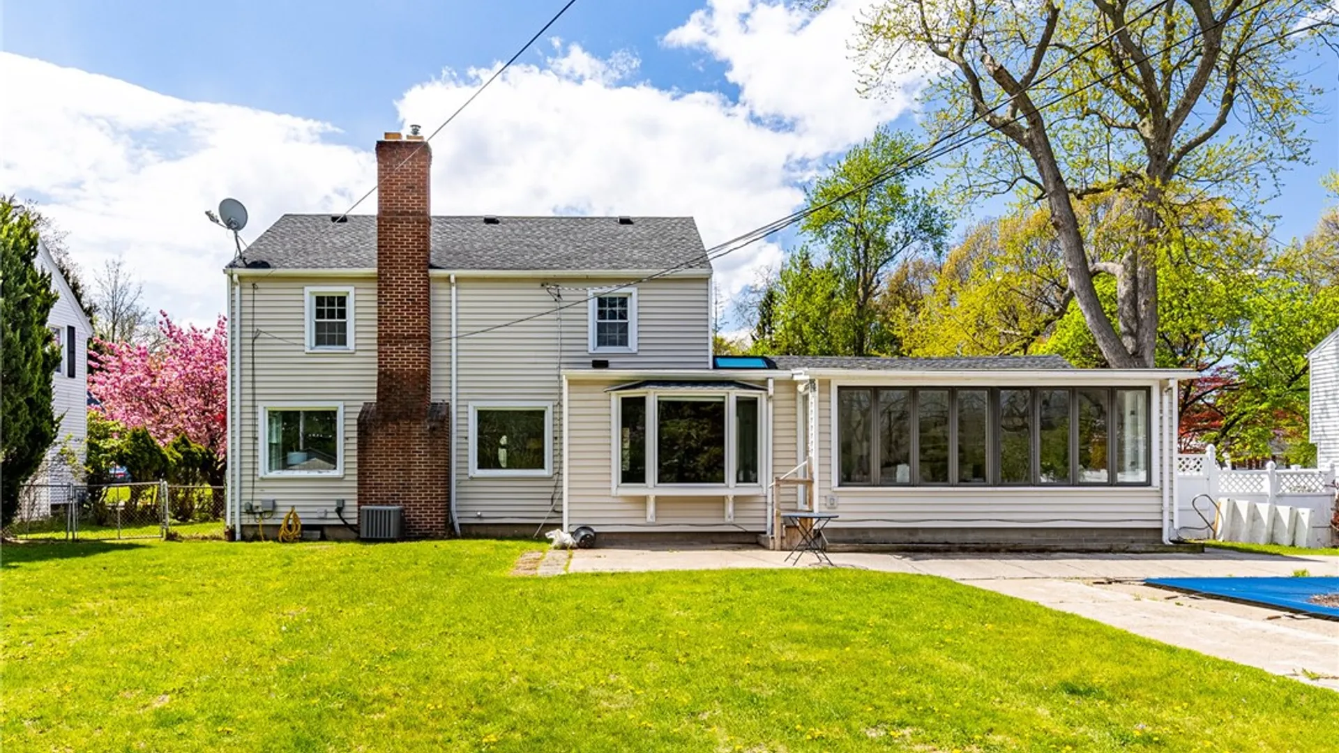 Property at 353 Pinecrest Drive, Irondequoit, NY 14617 50