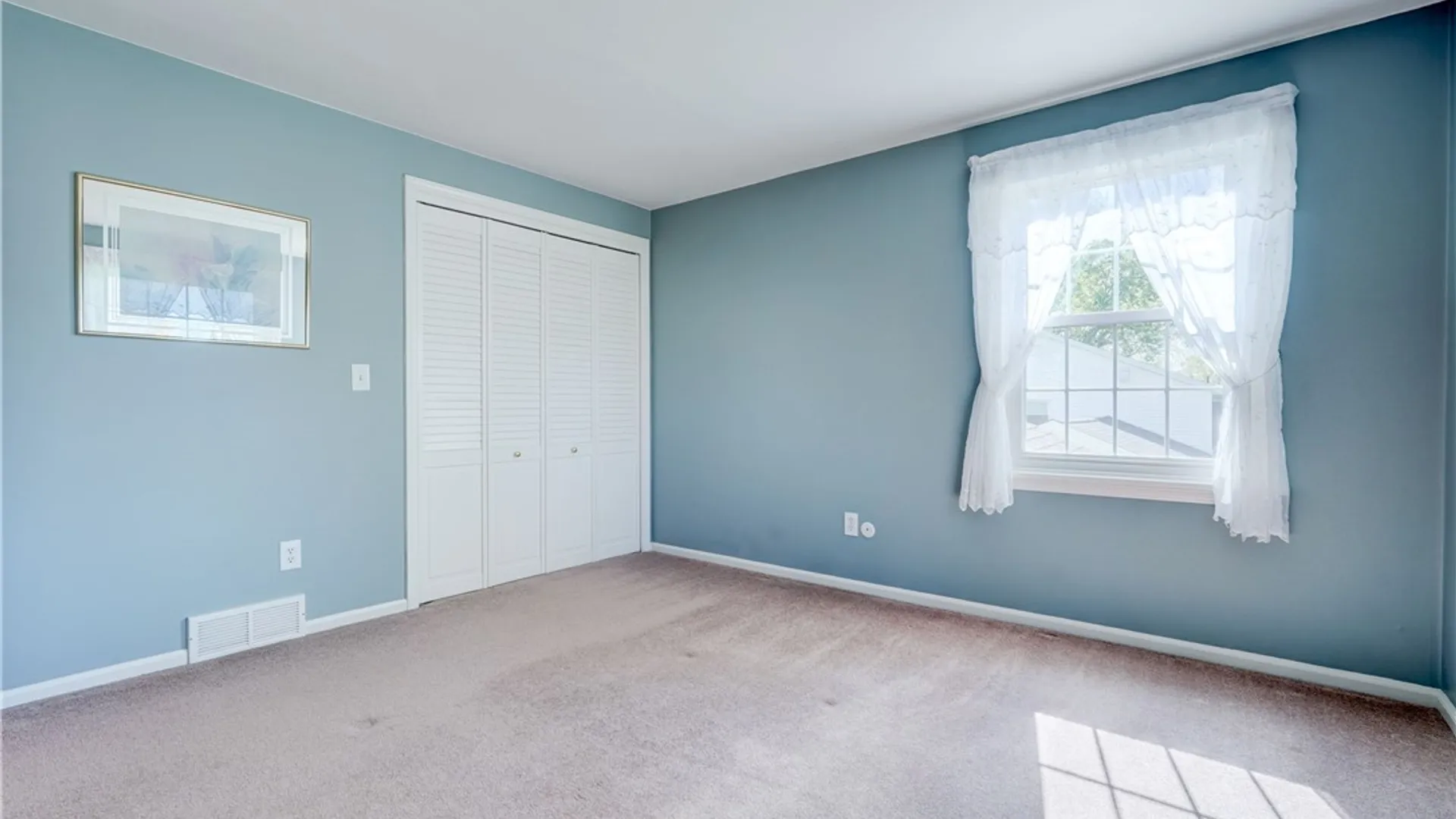 Property at 53 Avonmore Way, Penfield, NY 14526 31