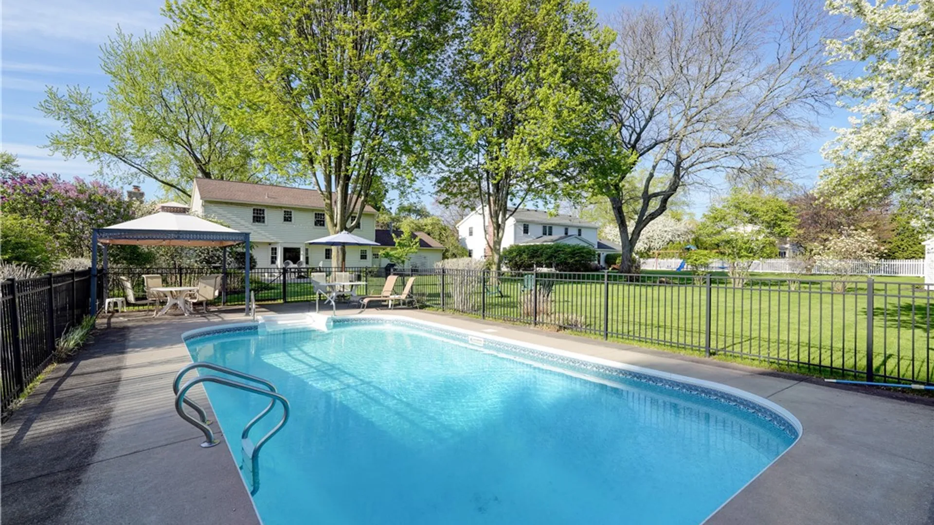 Property at 53 Avonmore Way, Penfield, NY 14526 48
