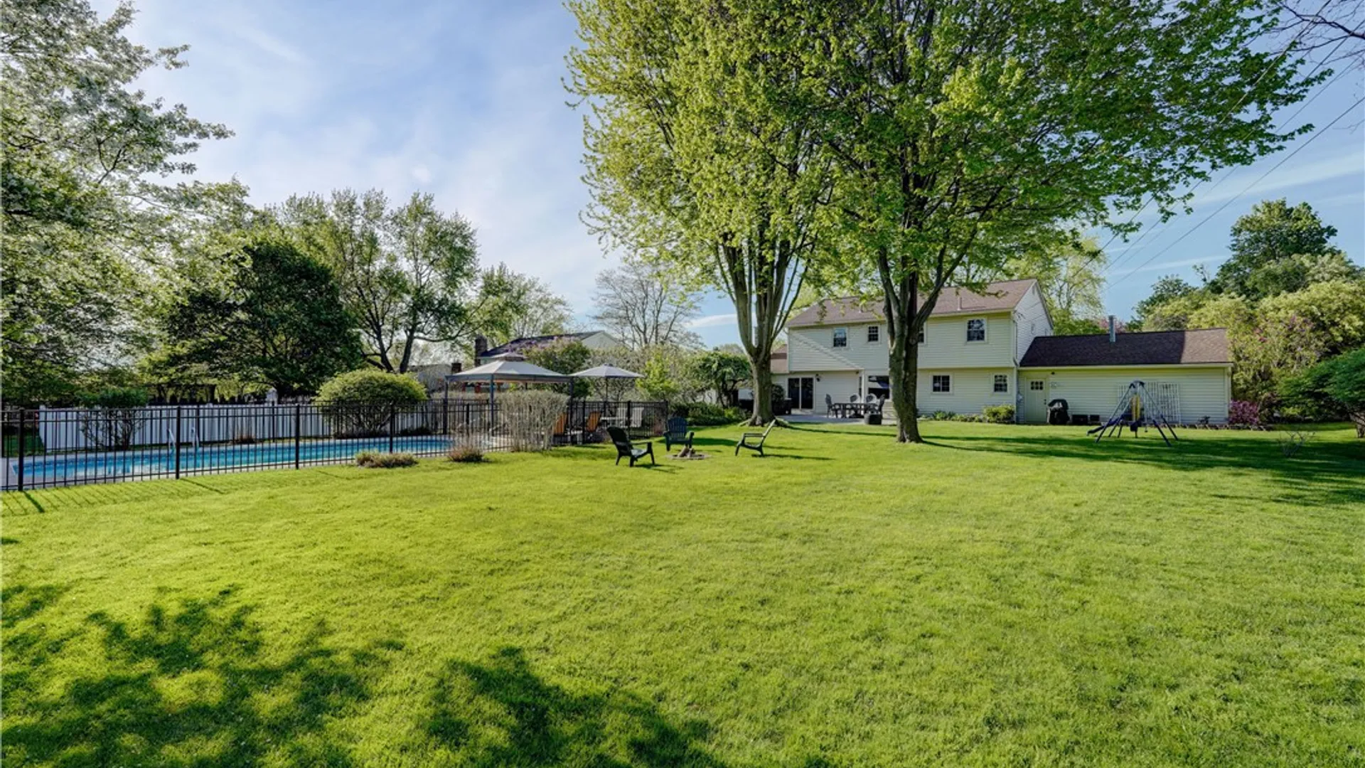 Property at 53 Avonmore Way, Penfield, NY 14526 50