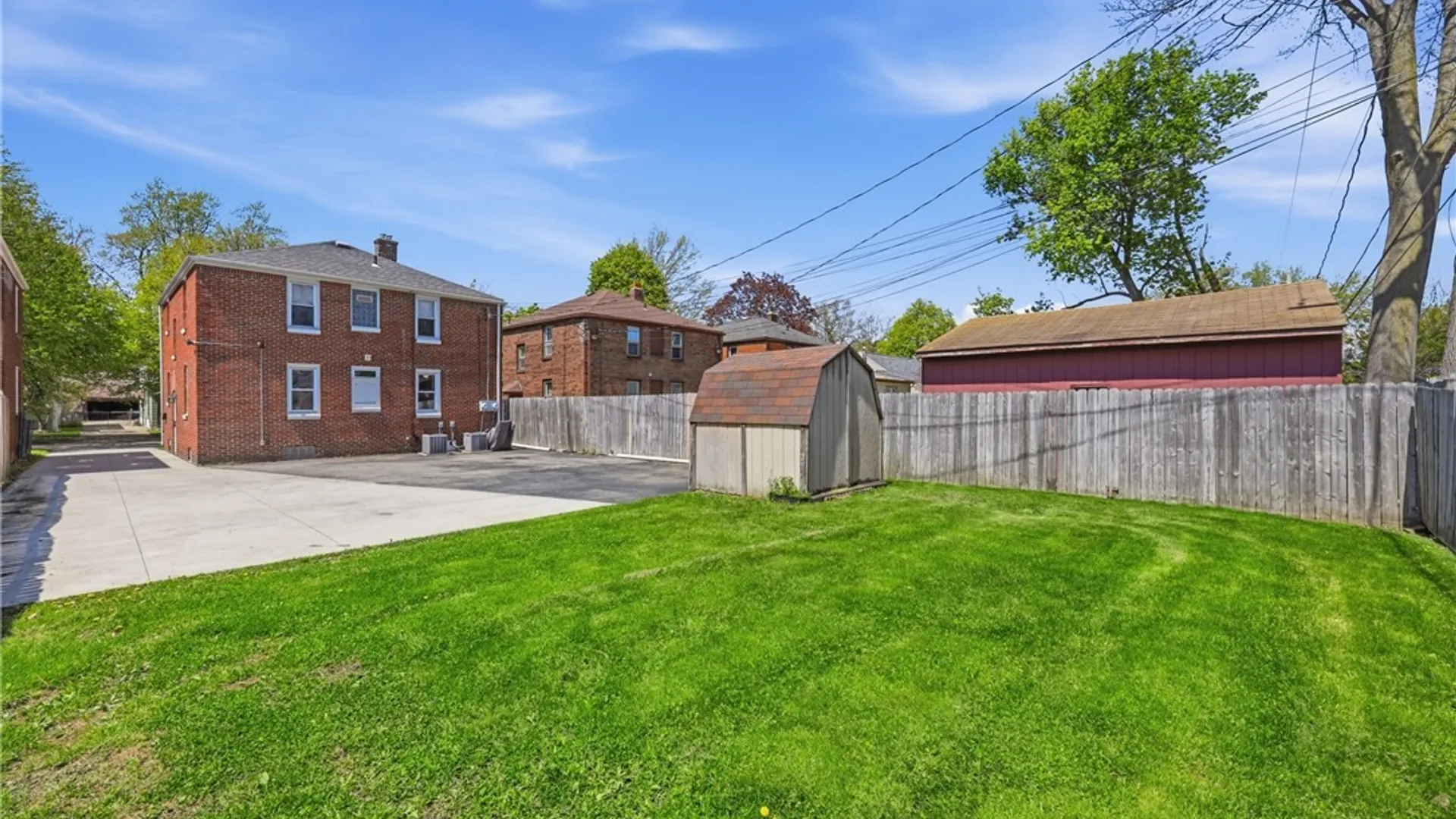 Property at 127 Chamberlin Drive, West Seneca, NY 14210 5