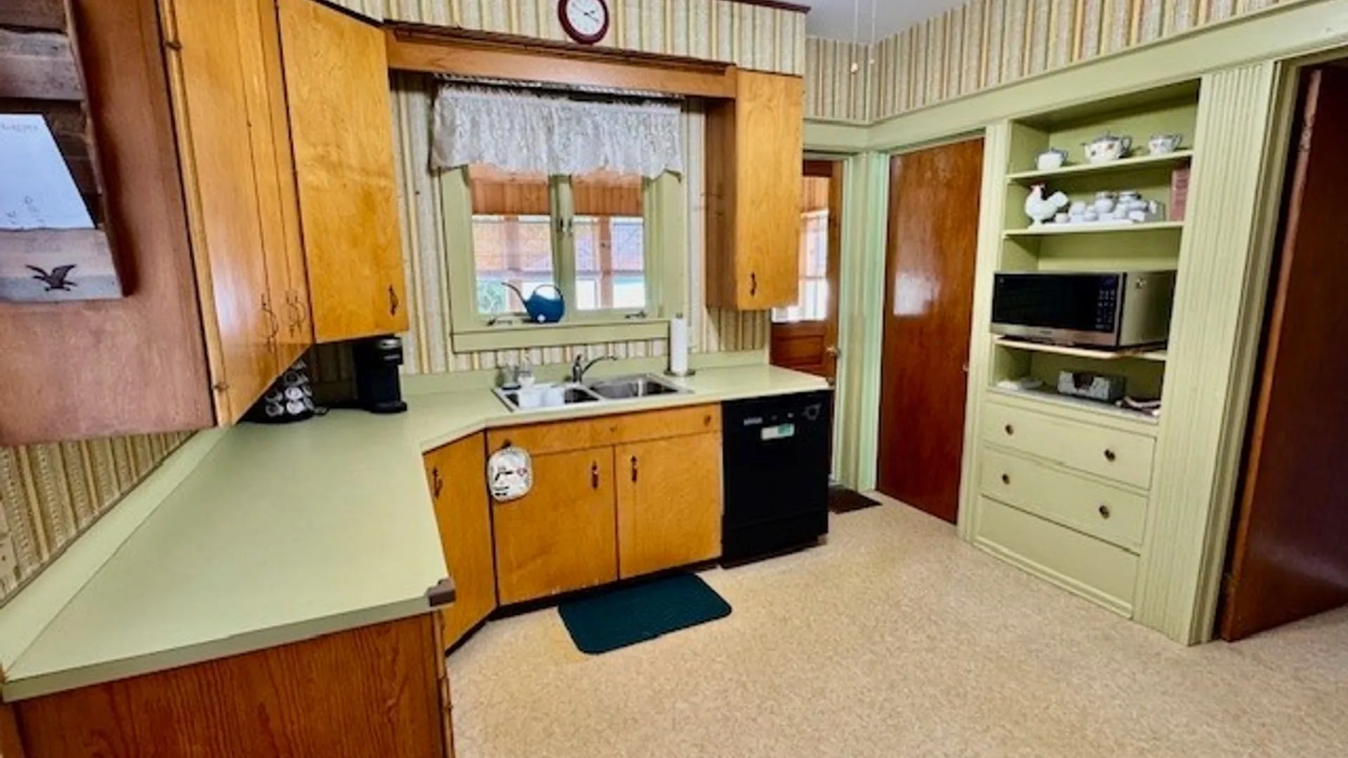 Property at 526 Broadway, Oneida, NY 13421 9
