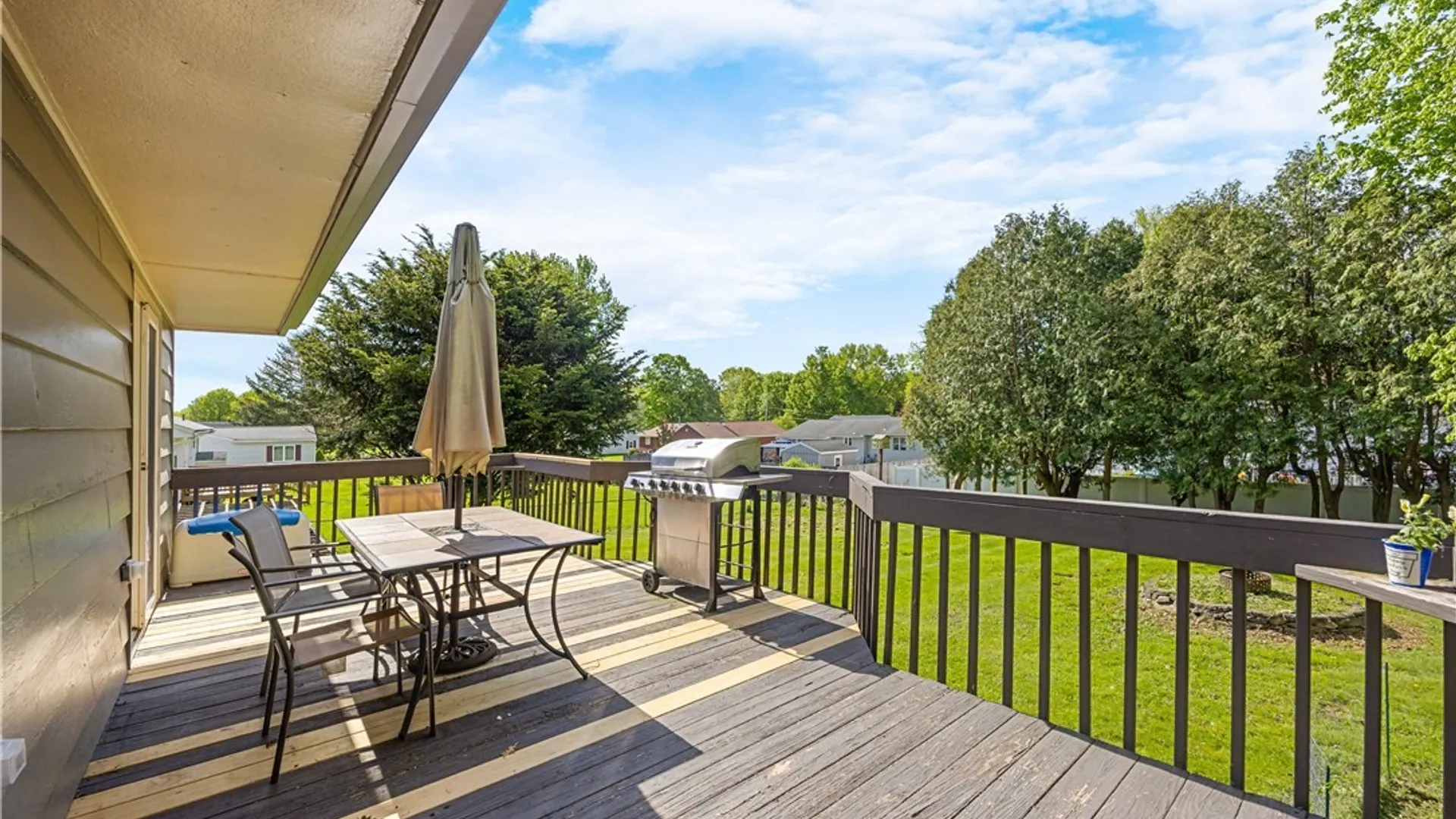 Property at 80 8th Street, Vernon, NY 13421 3