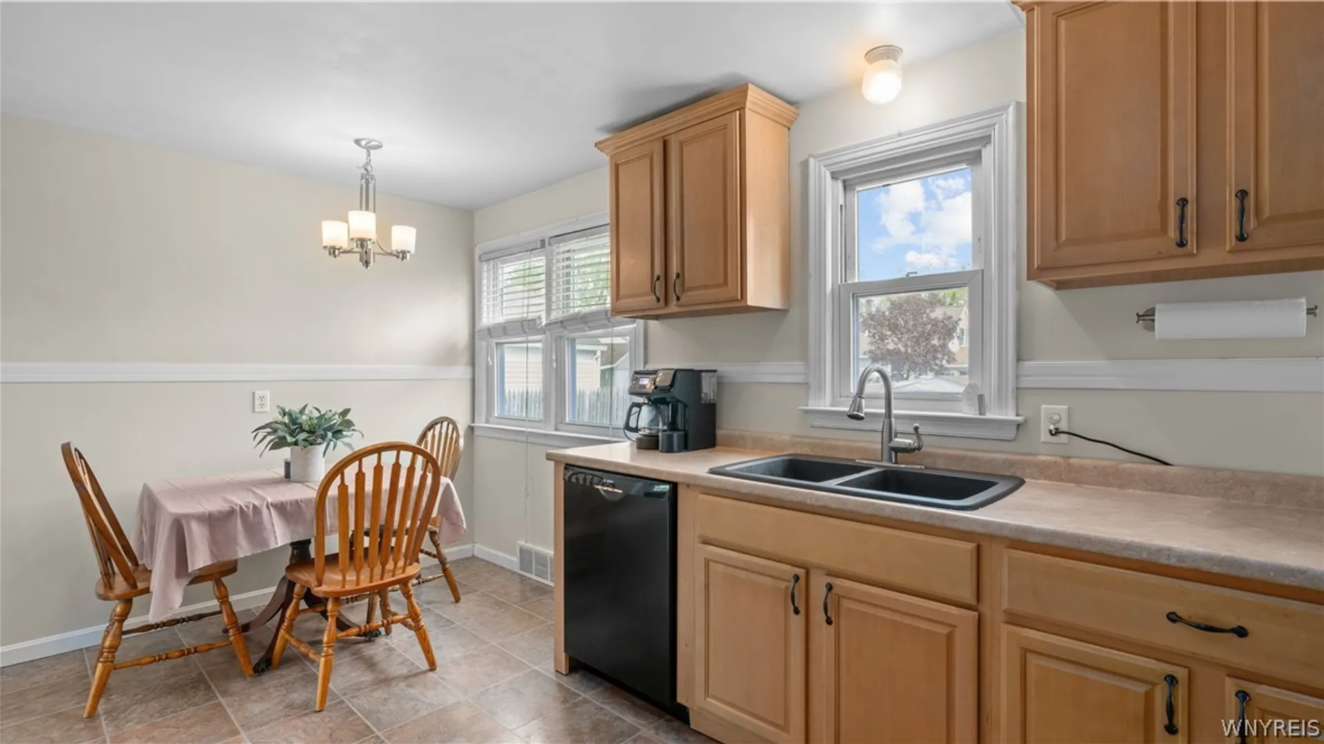Property at 151 Dekalb Street, Tonawanda, NY 14150 8