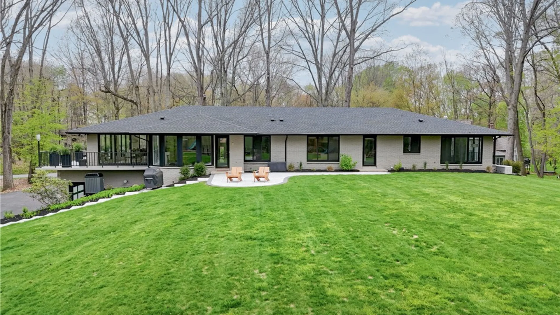 Property at 22 Lake Lacoma Drive, Perinton, NY 14534 4
