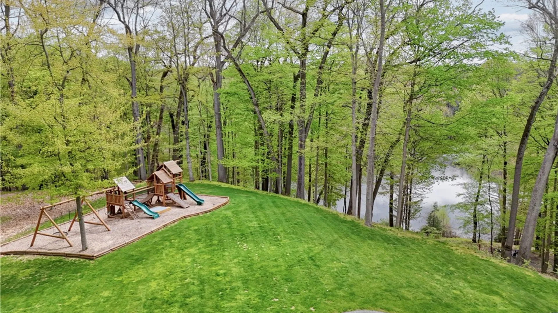 Property at 22 Lake Lacoma Drive, Perinton, NY 14534 7