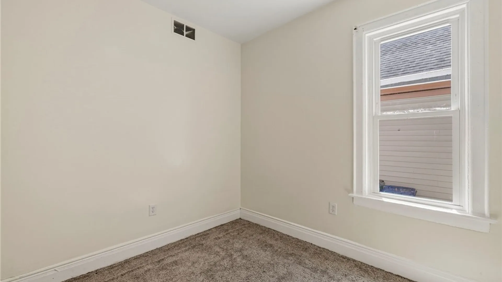 Property at 315 Smith Street, Buffalo, NY 14210 13