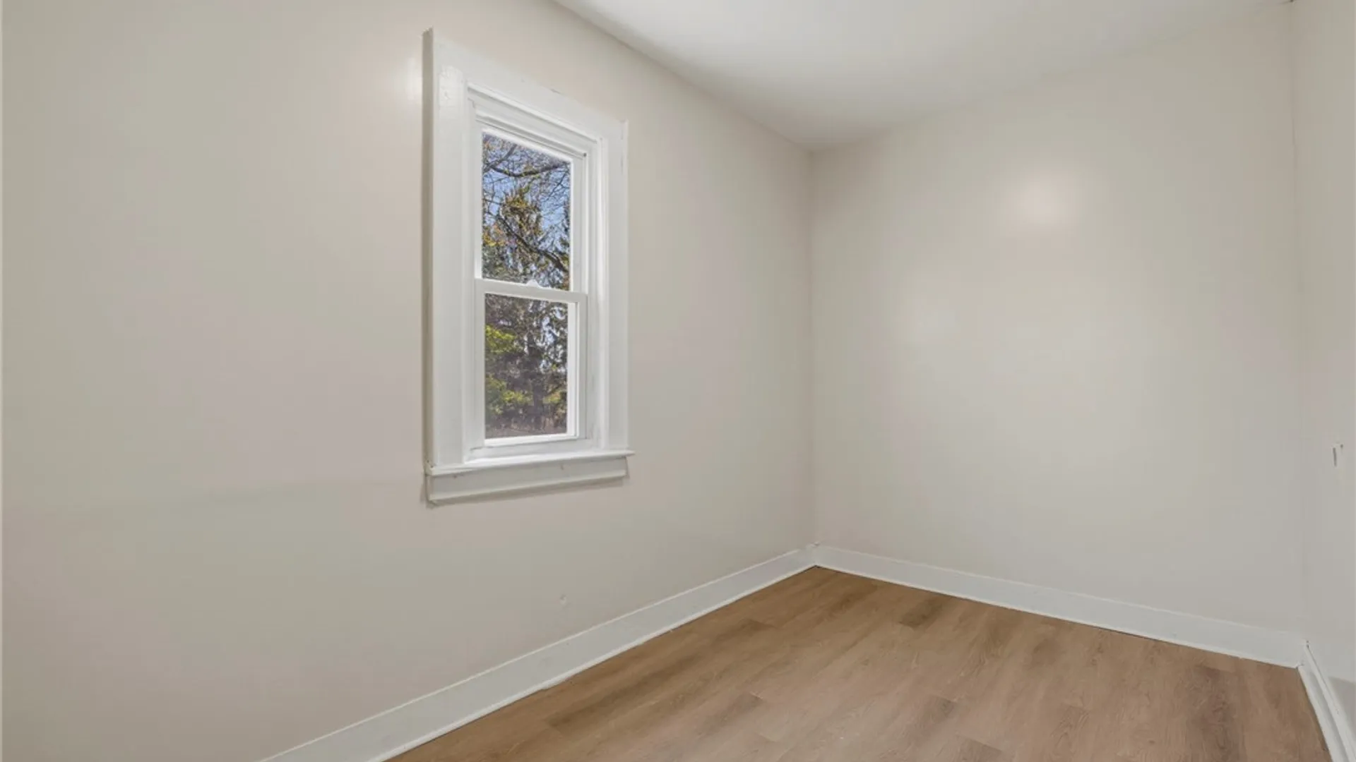 Property at 315 Smith Street, Buffalo, NY 14210 31