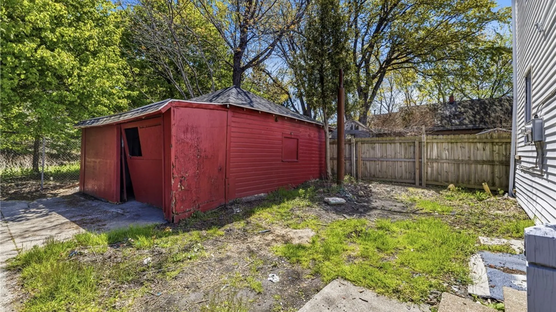Property at 315 Smith Street, Buffalo, NY 14210 46