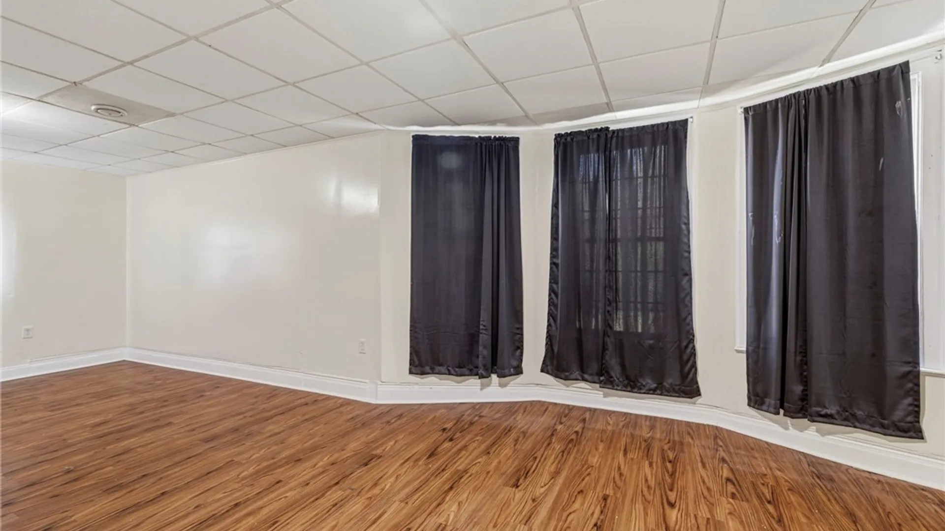 Property at 315 Smith Street, Buffalo, NY 14210 7