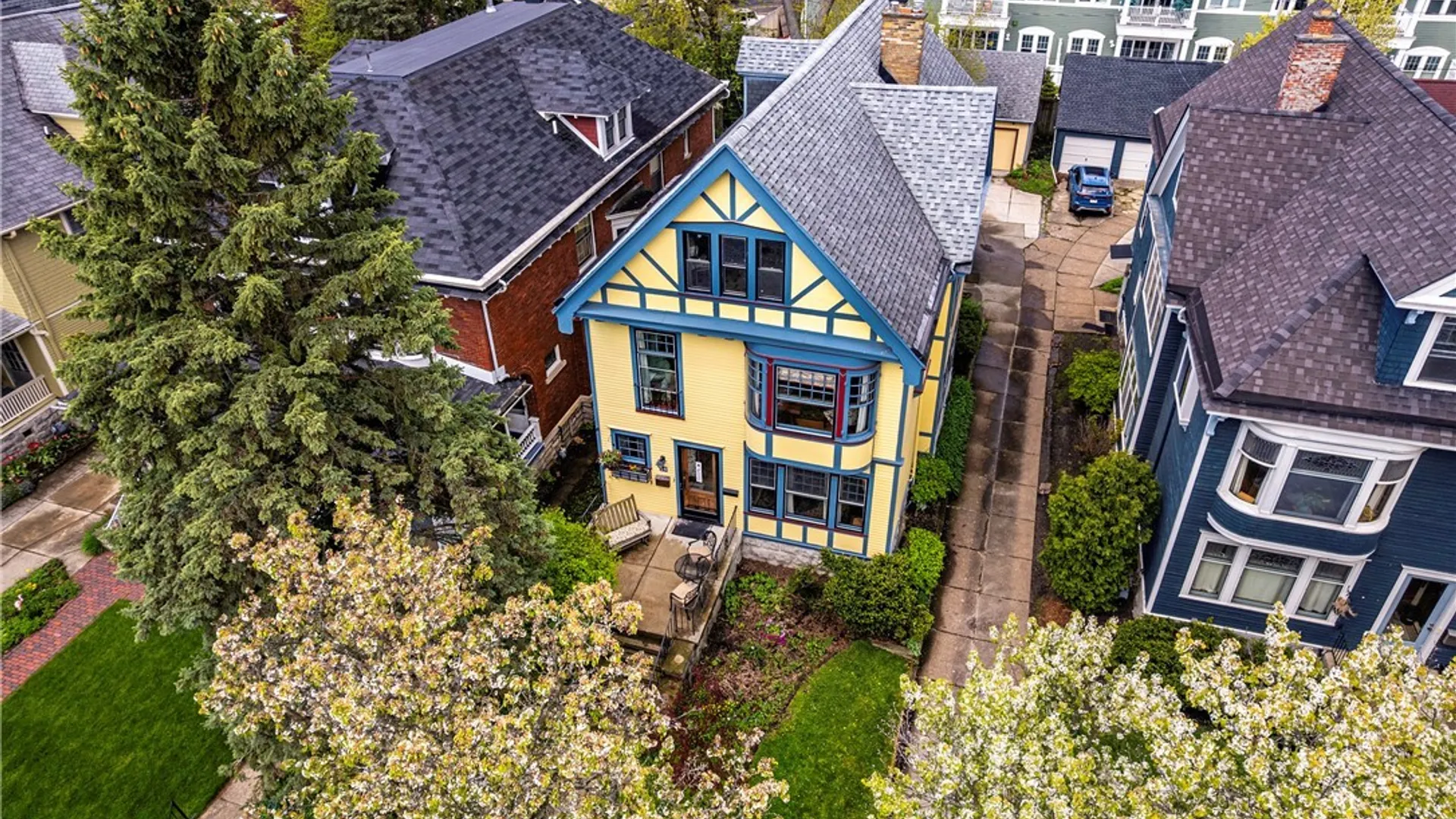Property at 36 Granger Place, Buffalo, NY 14222 47