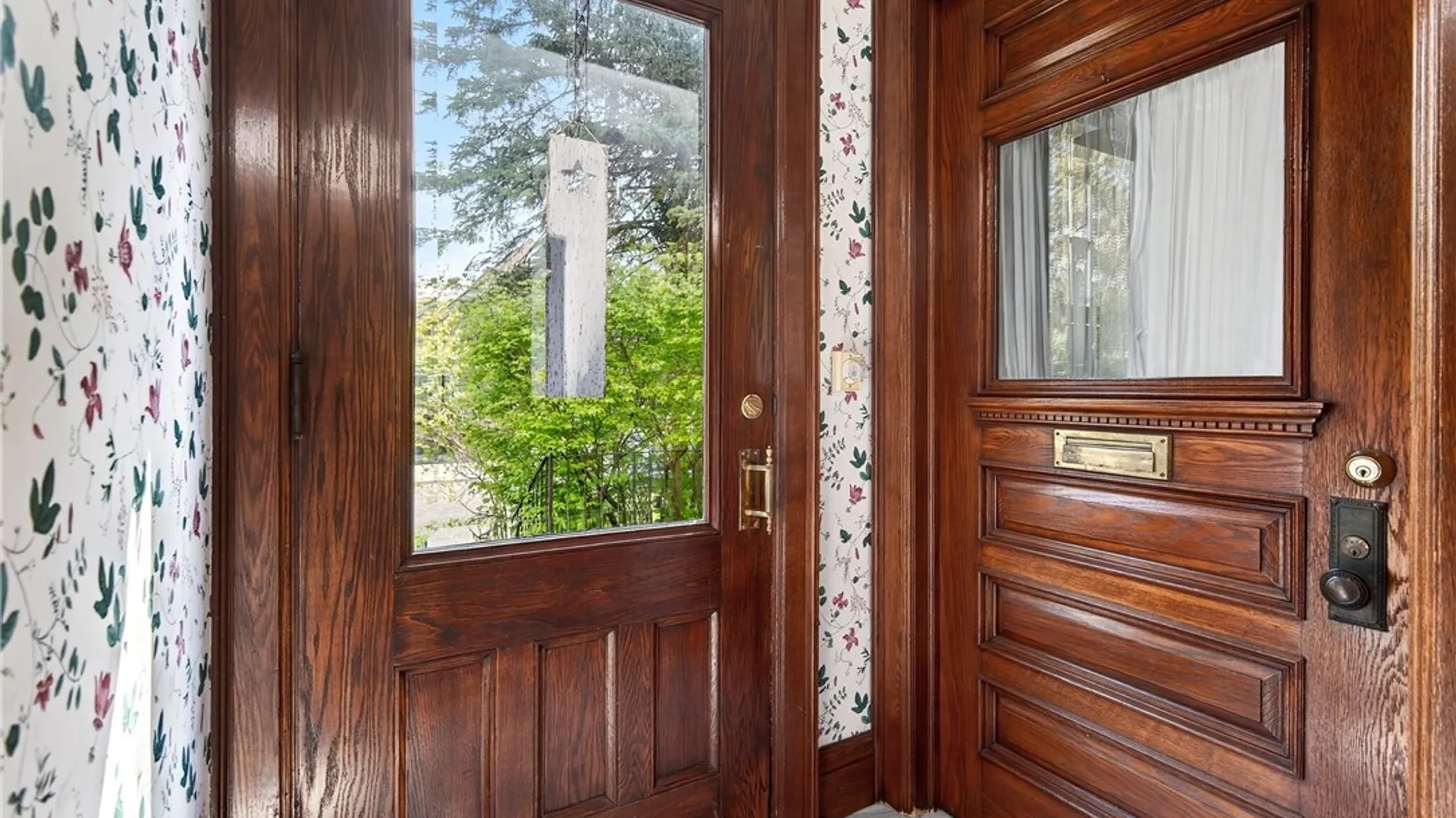 Property at 36 Granger Place, Buffalo, NY 14222 5