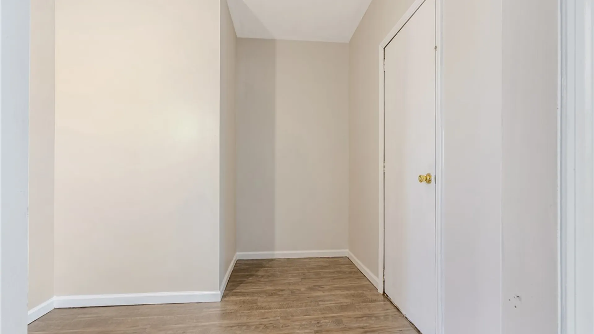 Property at 152 Wildwood Place, West Seneca, NY 14210 19