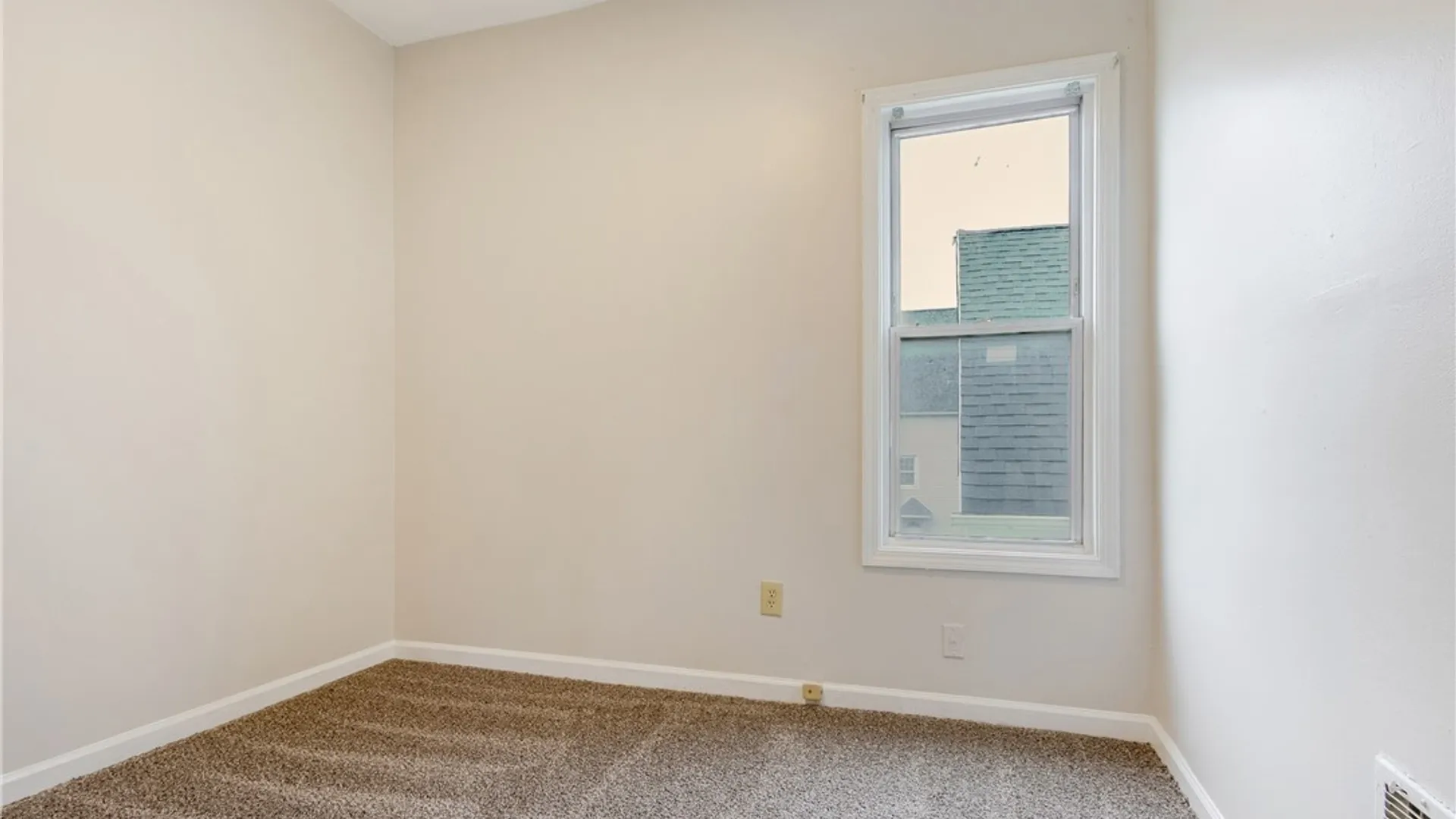 Property at 152 Wildwood Place, West Seneca, NY 14210 29