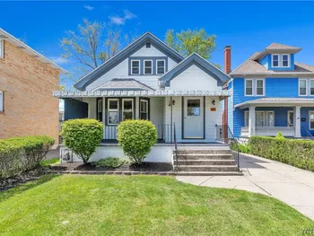 Property at 4 Hawthorne Ave, Tonawanda, NY 14223