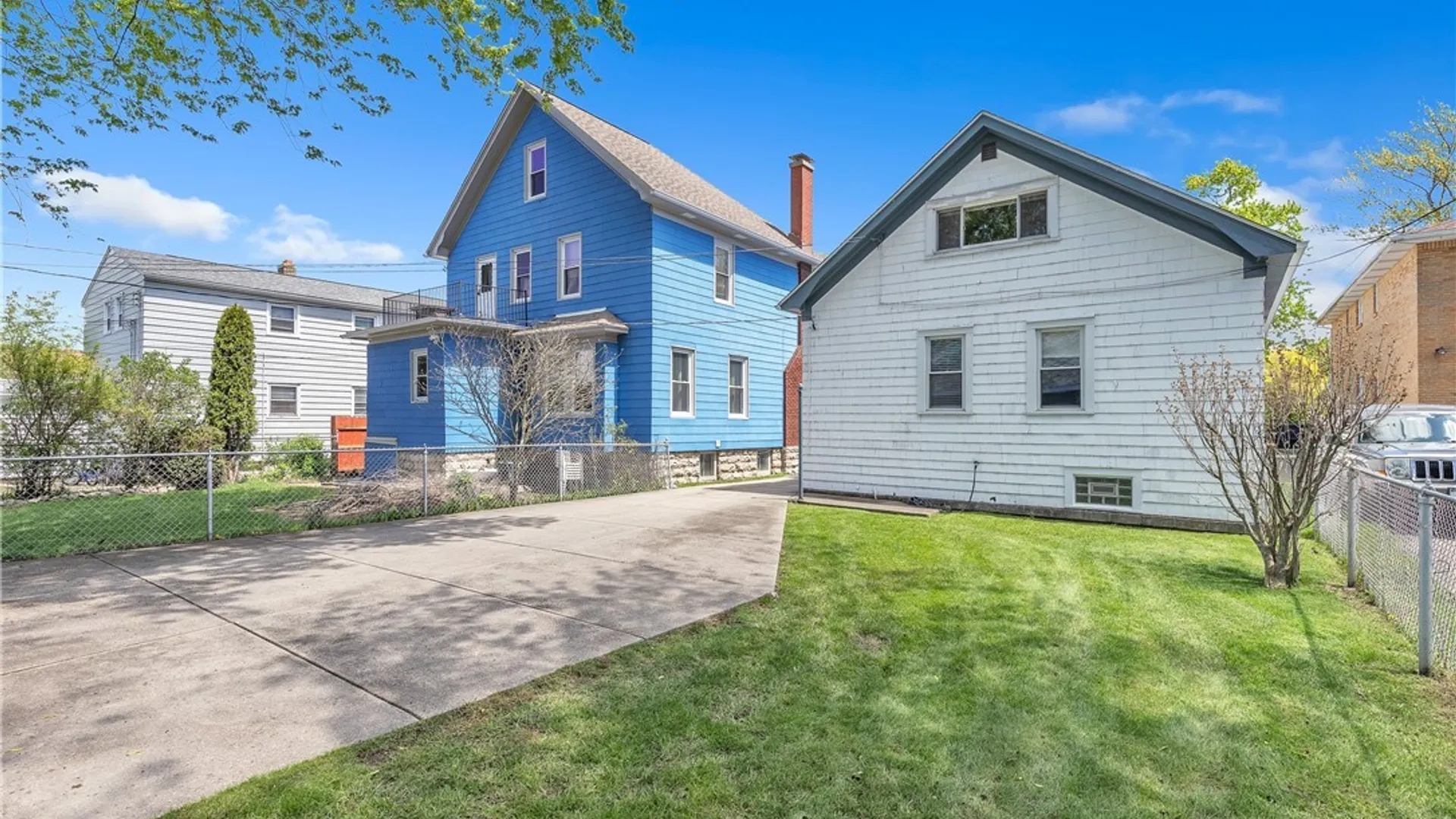 Property at 4 Hawthorne Ave, Tonawanda, NY 14223 5
