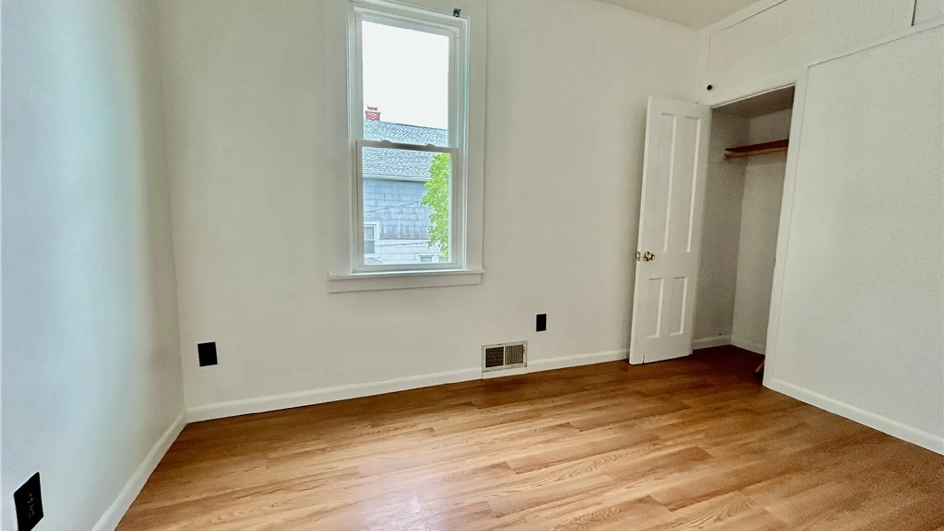 Property at 52 Greeley Street, Buffalo, NY 14207 12