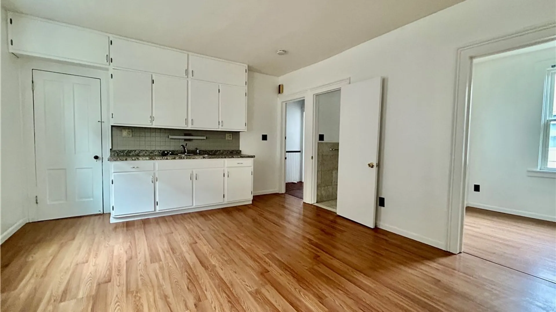 Property at 52 Greeley Street, Buffalo, NY 14207 8