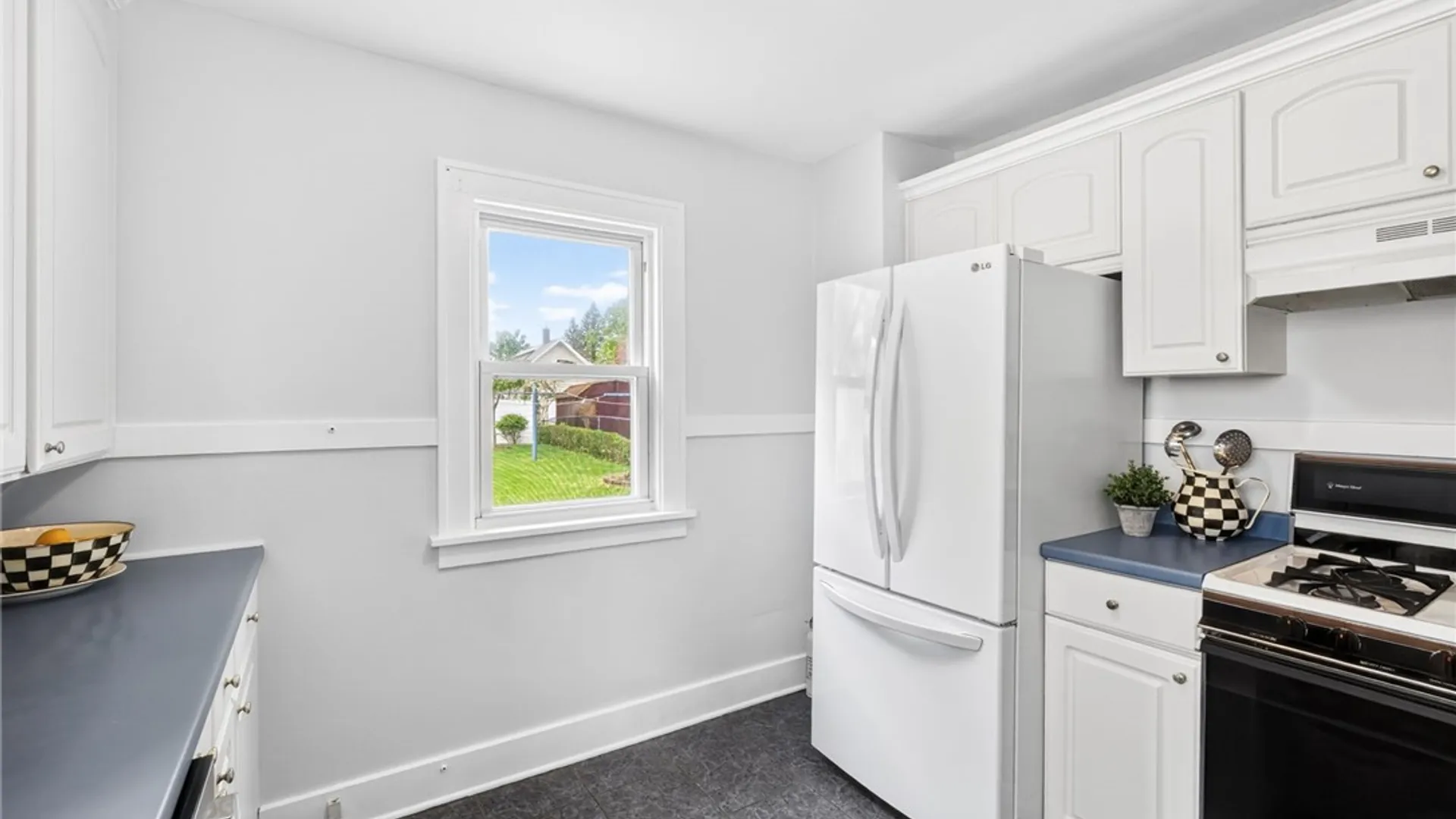 Property at 142 Hickory Street, East Rochester, NY 14445 12