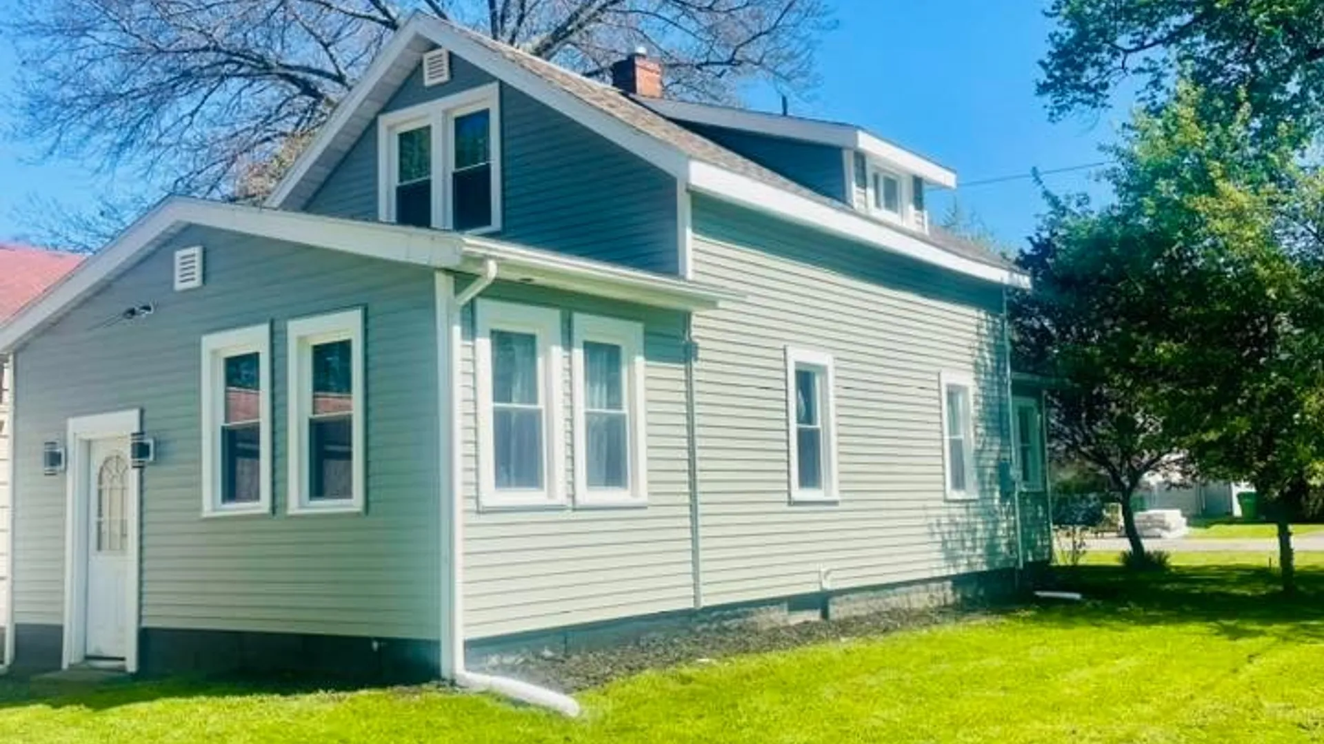 Property at 334 Richfield Boulevard, Salina, NY 13211 2
