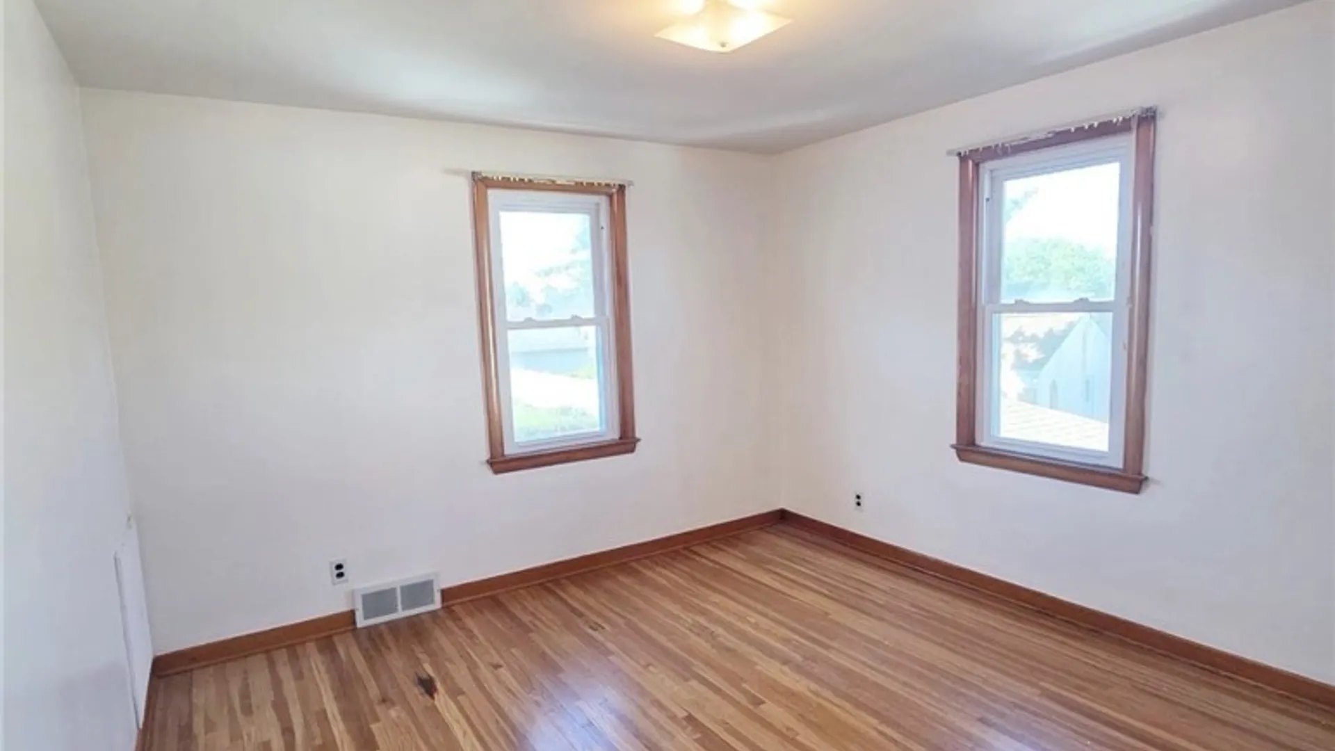 Property at 181 Willett Street, Buffalo, NY 14206 16