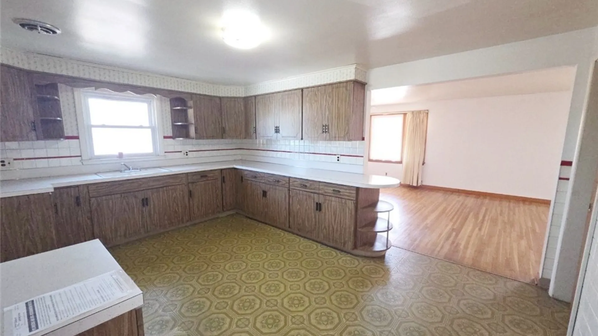 Property at 181 Willett Street, Buffalo, NY 14206 9