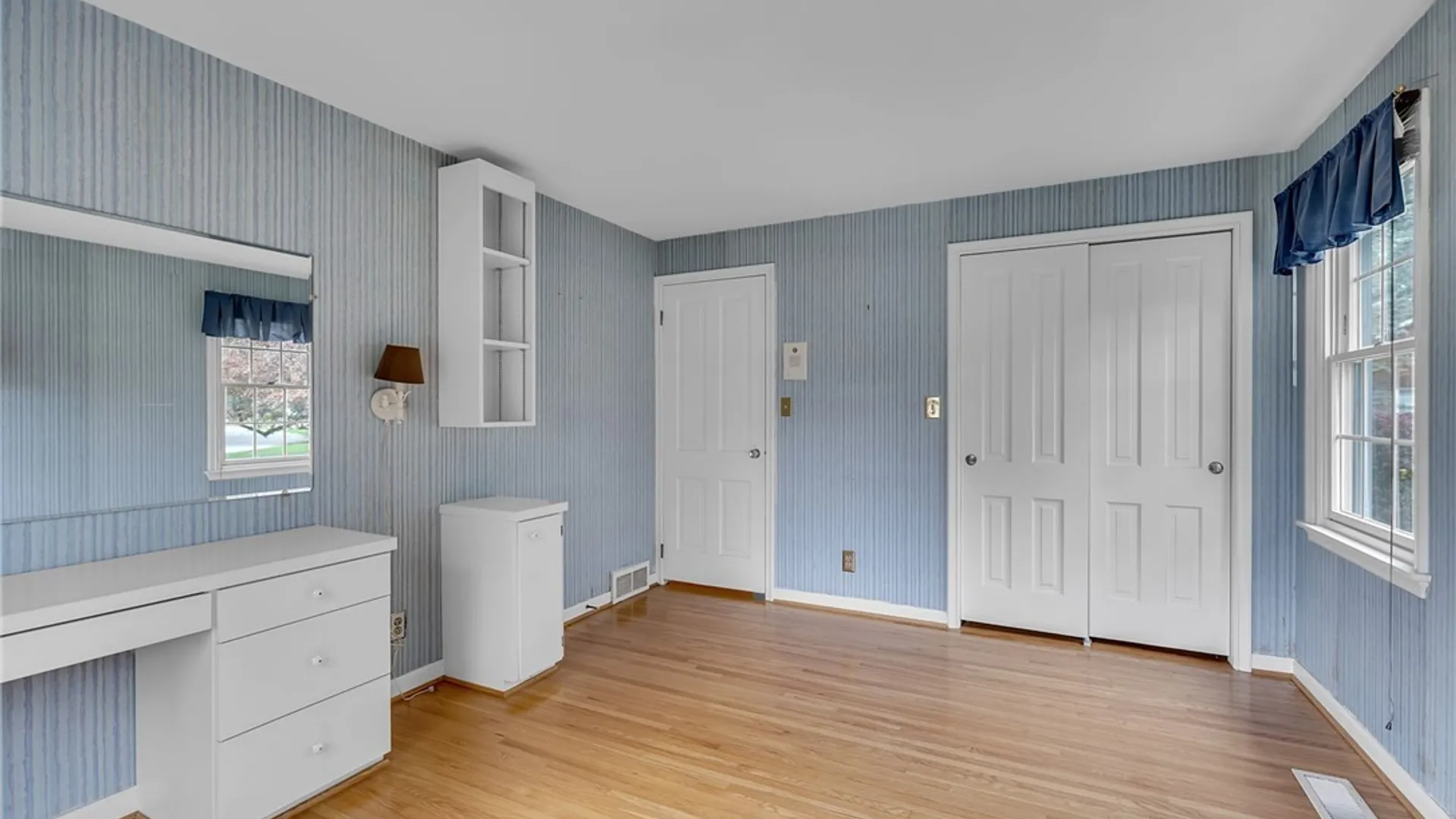 Property at 60 Knollwood Lane, Amherst, NY 14221 26