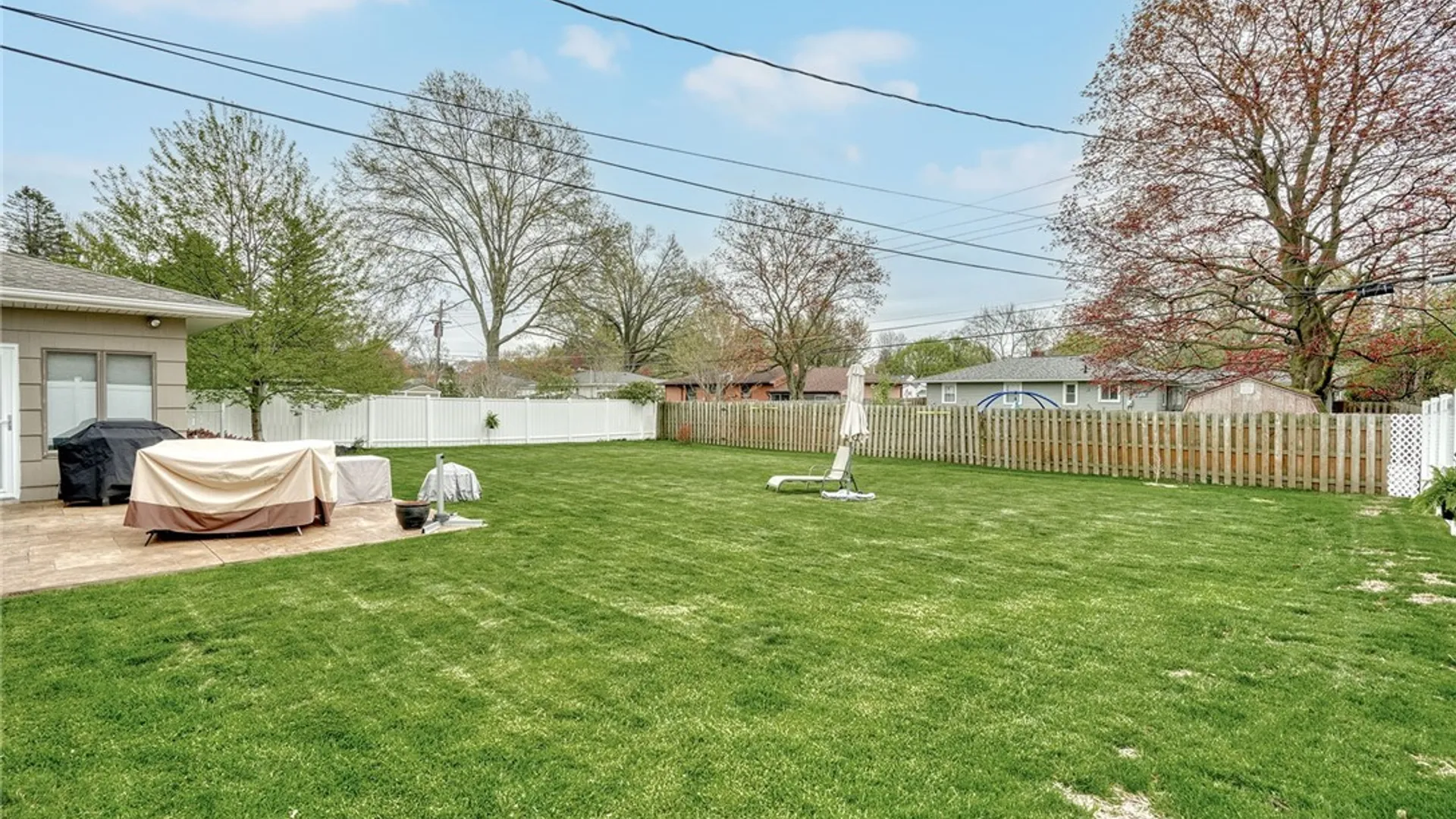 Property at 115 Suellen Drive, Irondequoit, NY 14609 9