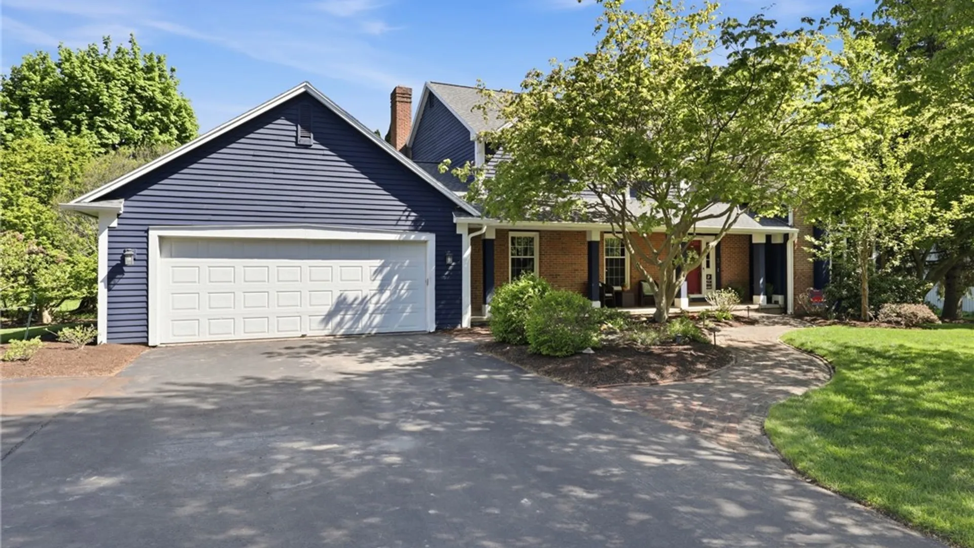 Property at 3 Fenimore Drive, Pittsford, NY 14534 2