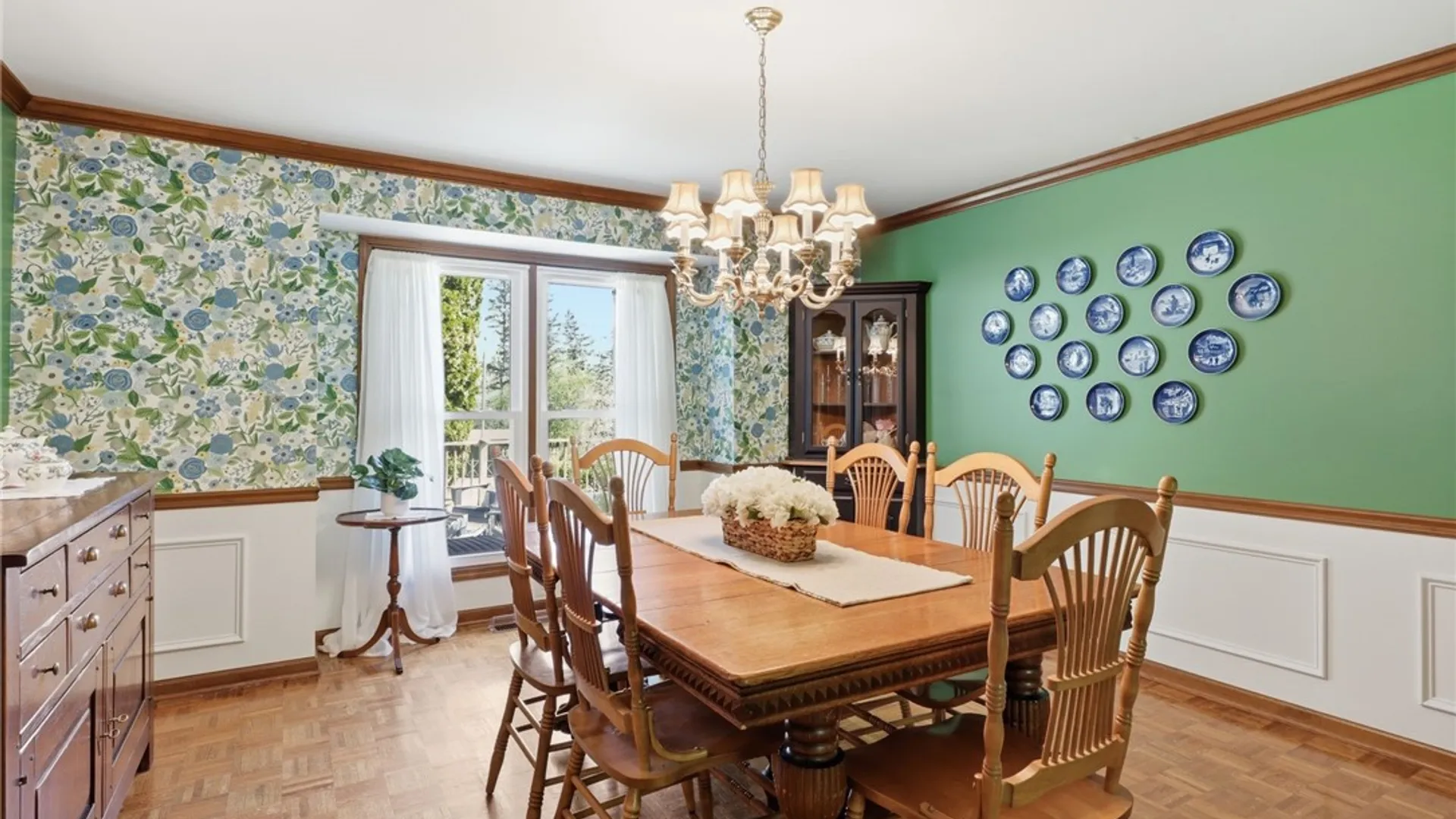 Property at 3 Fenimore Drive, Pittsford, NY 14534 20