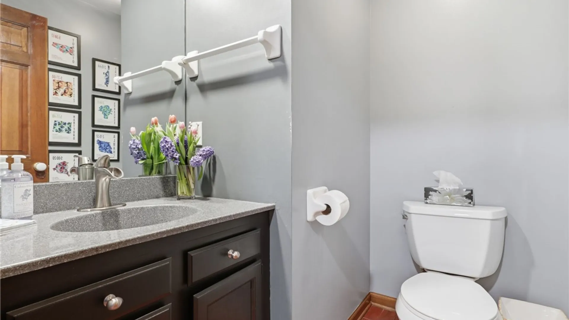 Property at 3 Fenimore Drive, Pittsford, NY 14534 25