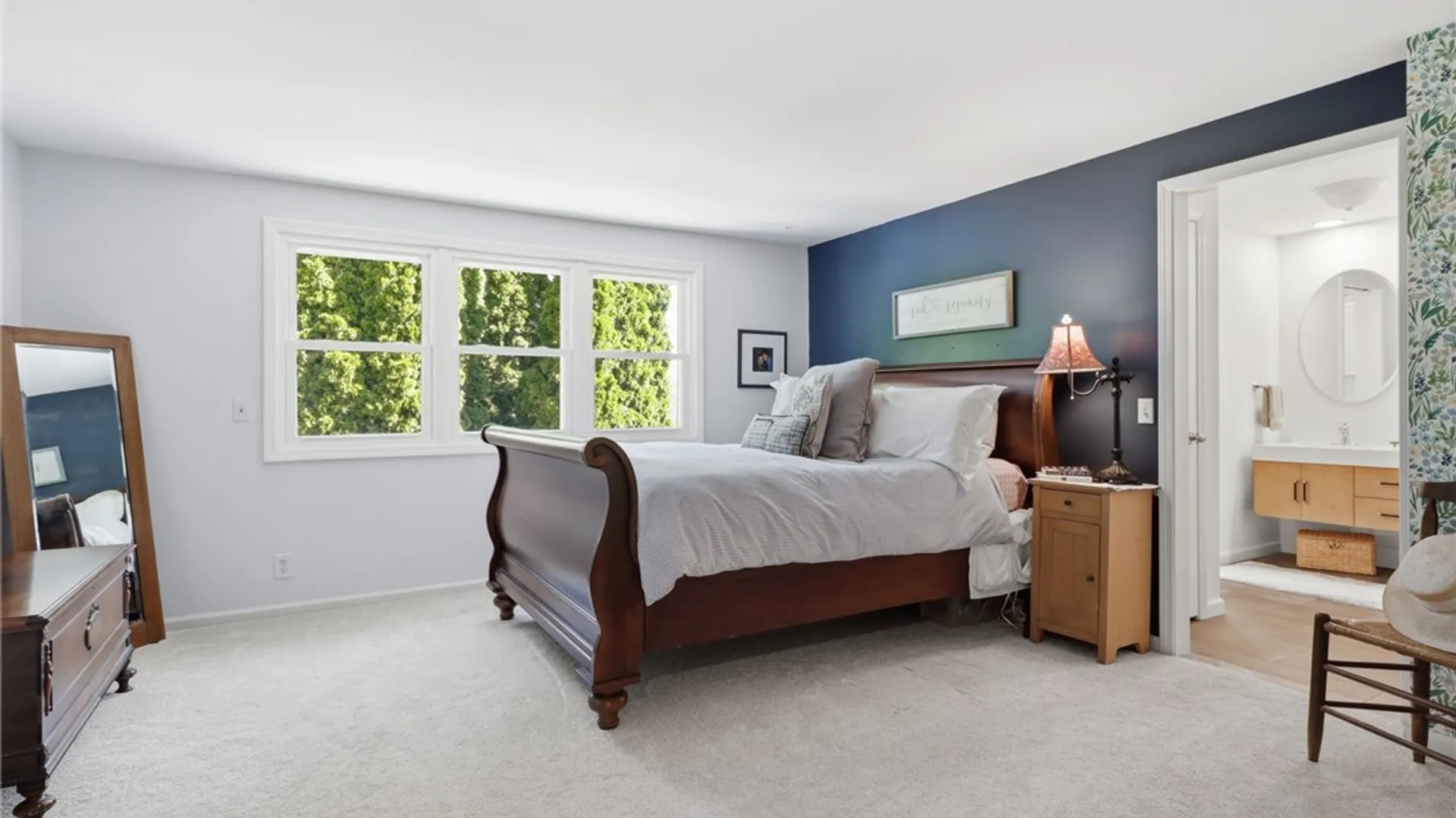 Property at 3 Fenimore Drive, Pittsford, NY 14534 27