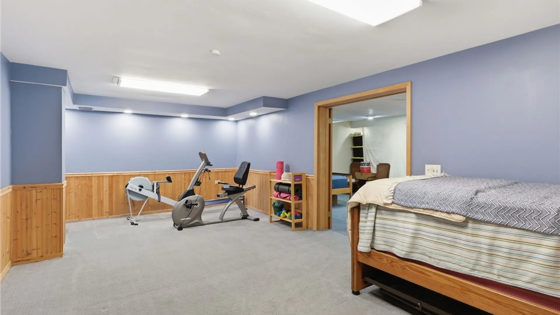 Property at 3 Fenimore Drive, Pittsford, NY 14534 41